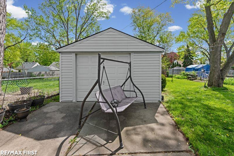 1864 Bacon Avenue, Berkley, MI 48072 — Photo 20
