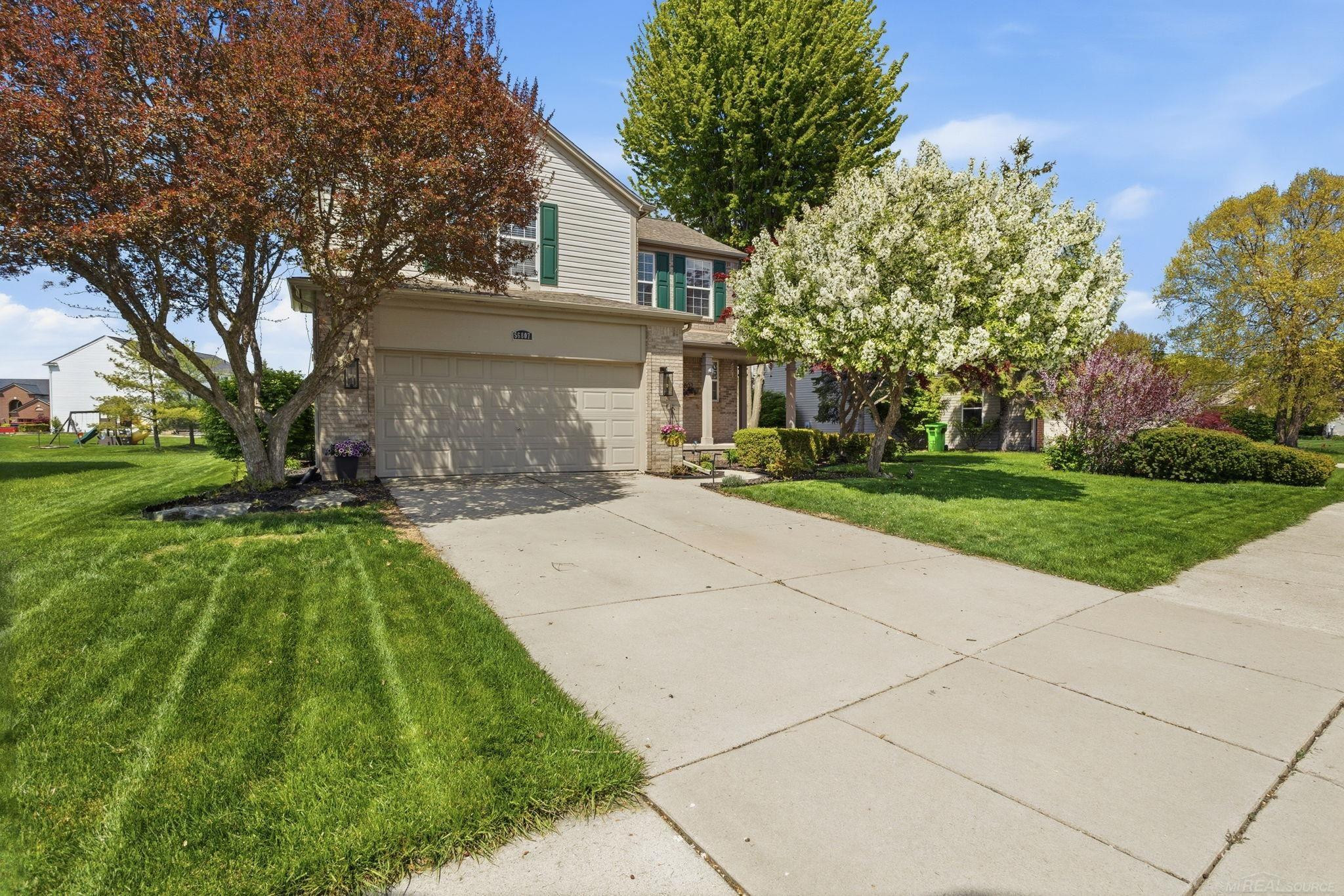 56807 Winding Creek Drive, Macomb, MI 48042 — Photo 2