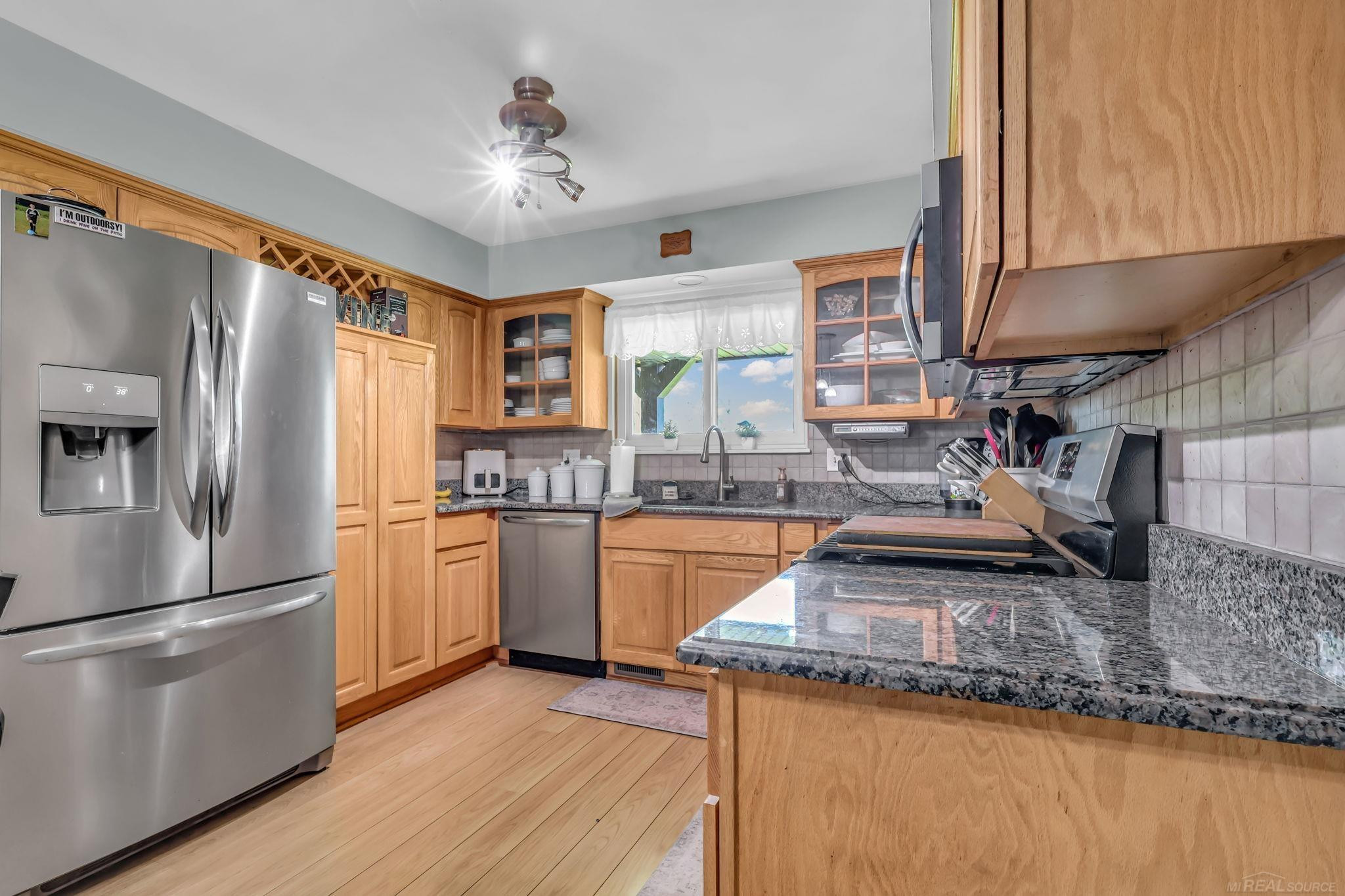 24960 Trombley Street, MI — Photo 13