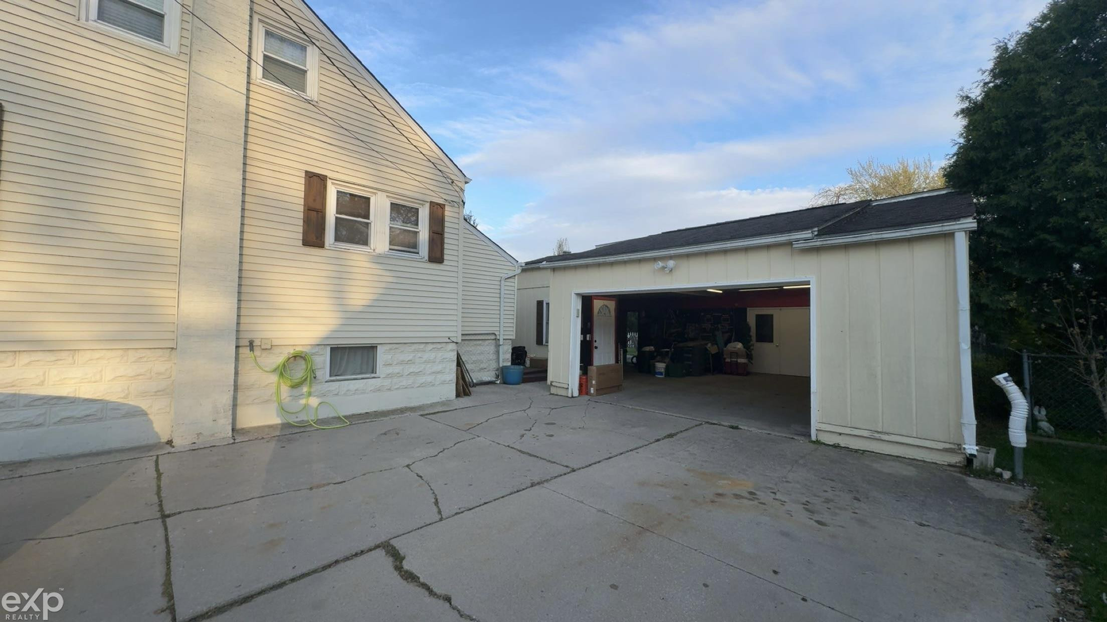 1506 Mercer Street, Essexville, MI 48732 — Photo 2
