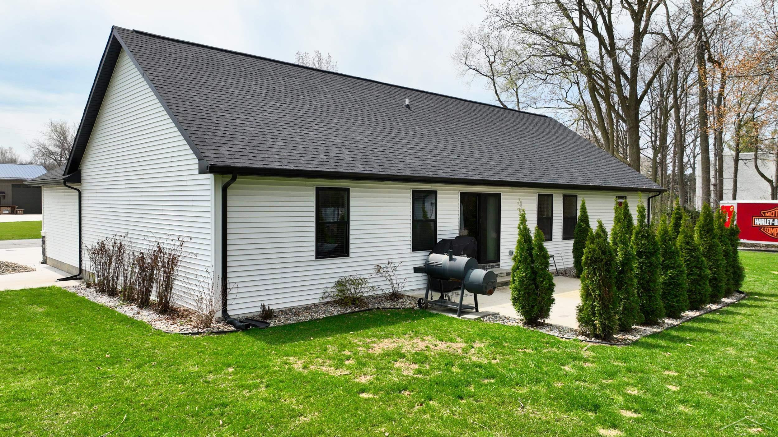 1266 Freeland Road, Bay City, MI 48706 — Photo 10