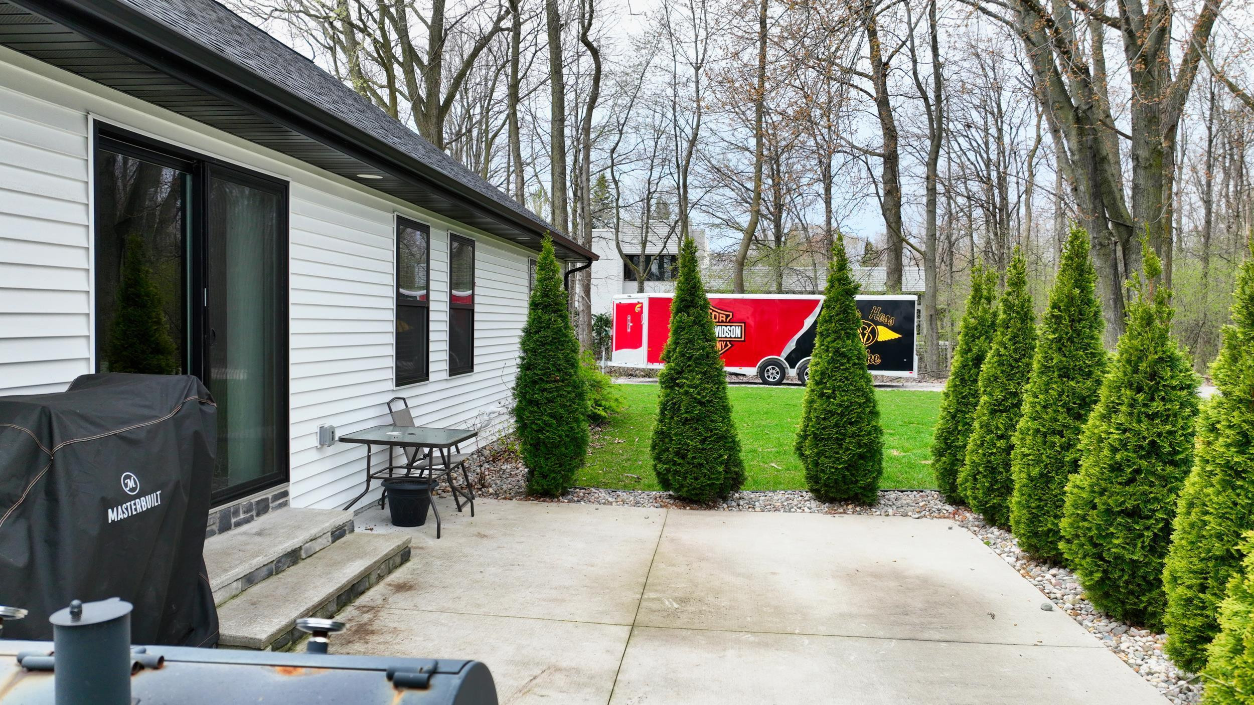 1266 Freeland Road, Bay City, MI 48706 — Photo 11