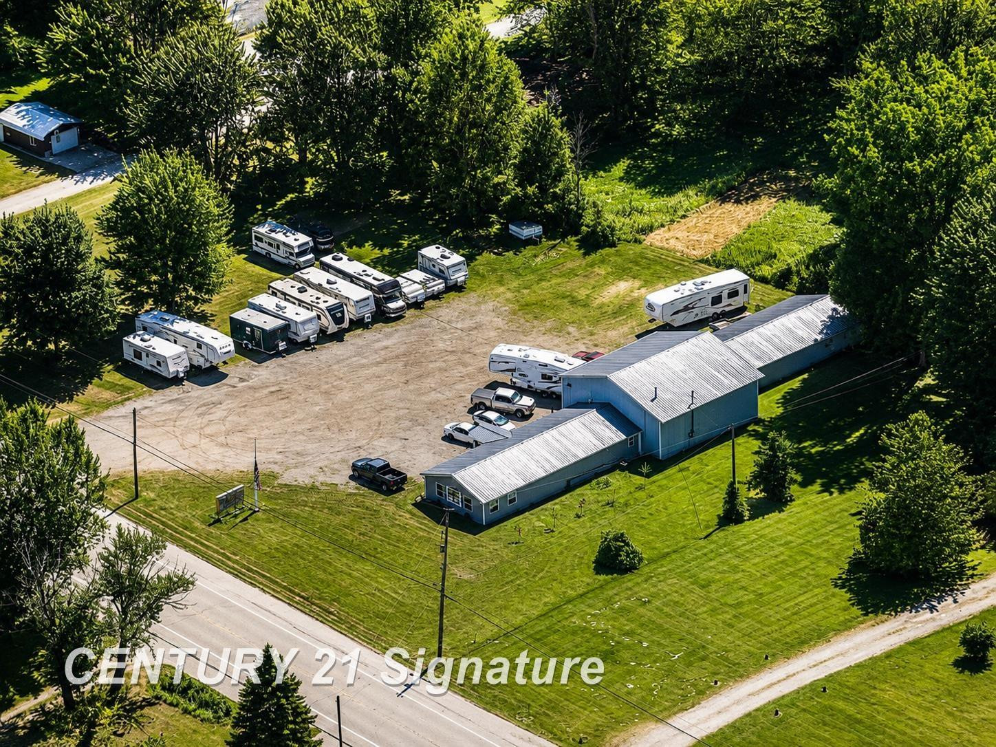 21925 Gratiot Road, Merrill, MI 48637 — Photo 4