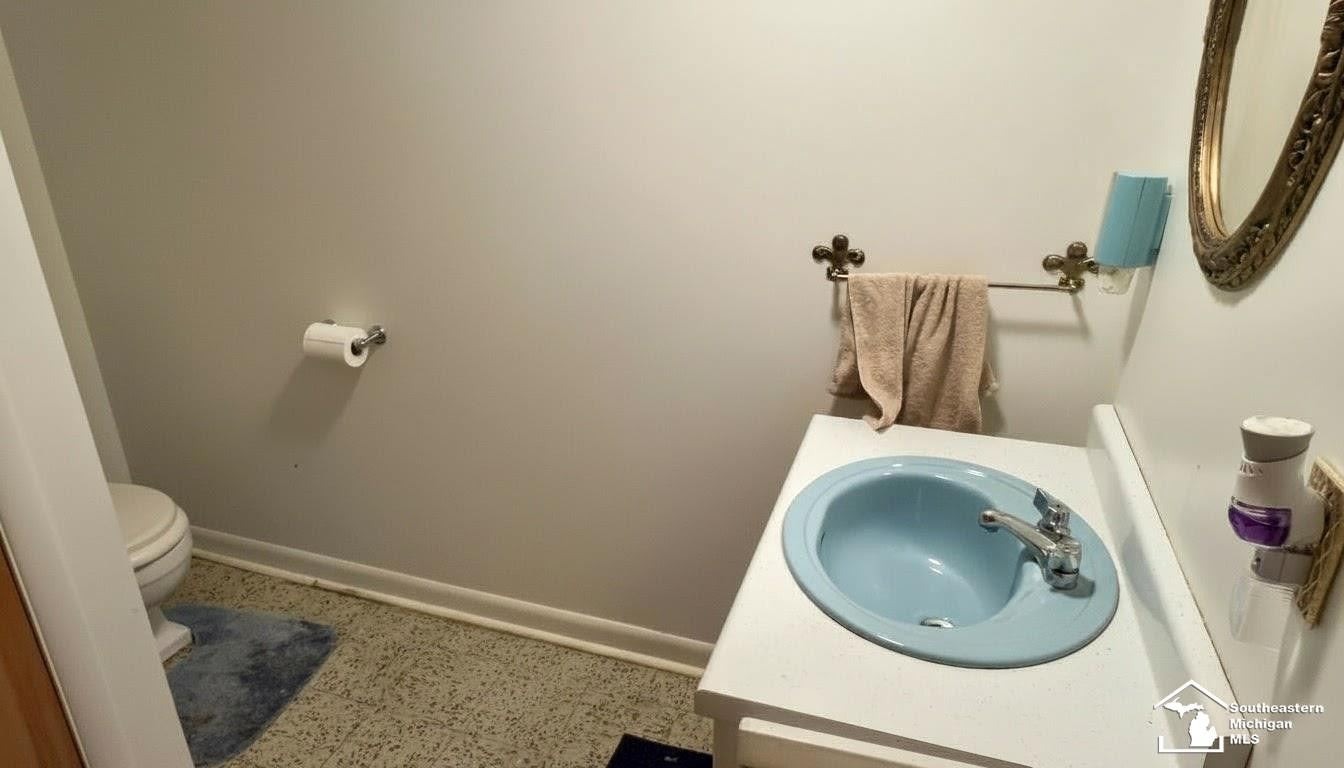 1566 Riverview Avenue, Monroe, MI 48162 — Photo 28