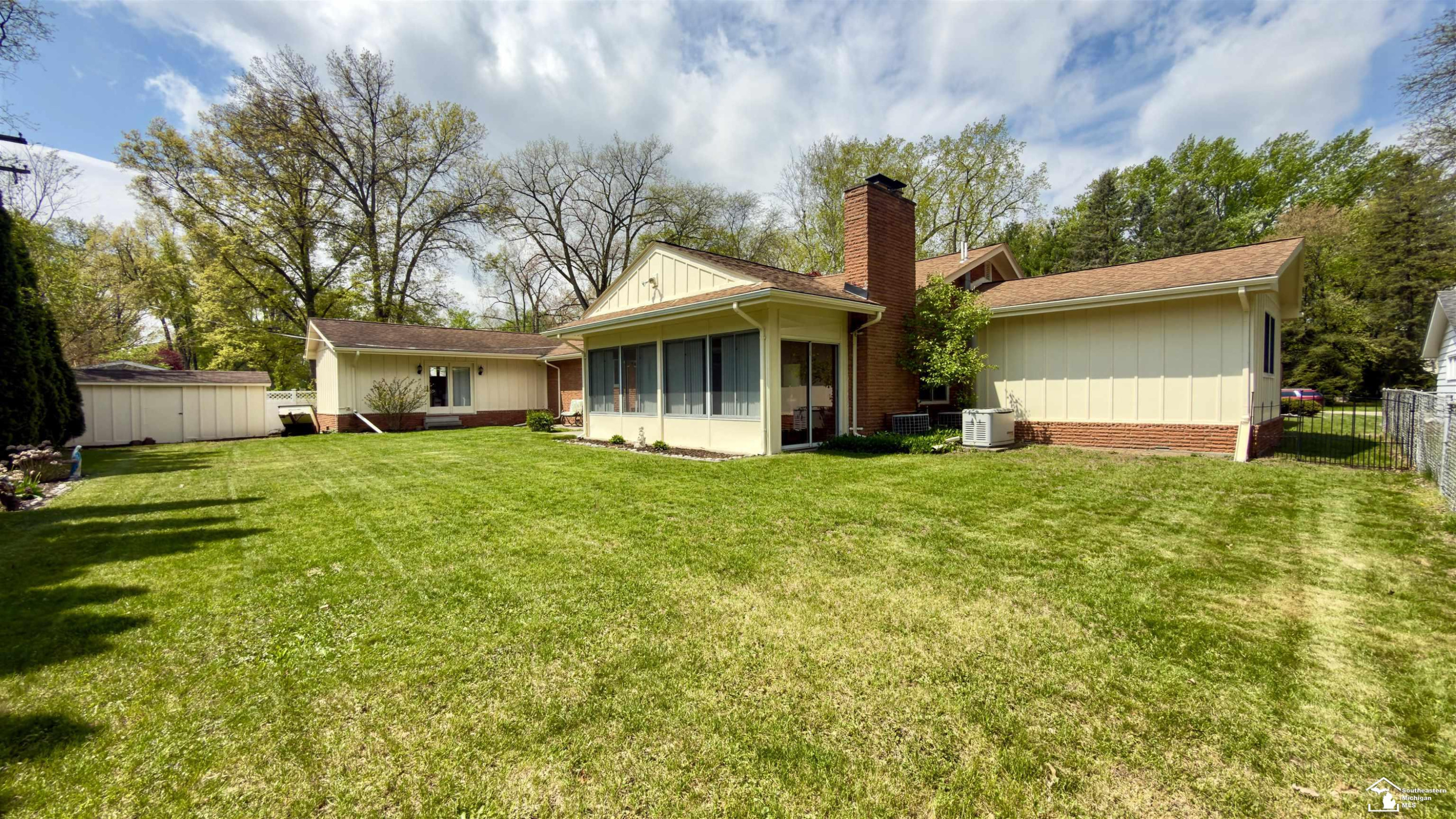 1566 Riverview Avenue, Monroe, MI 48162 — Photo 35