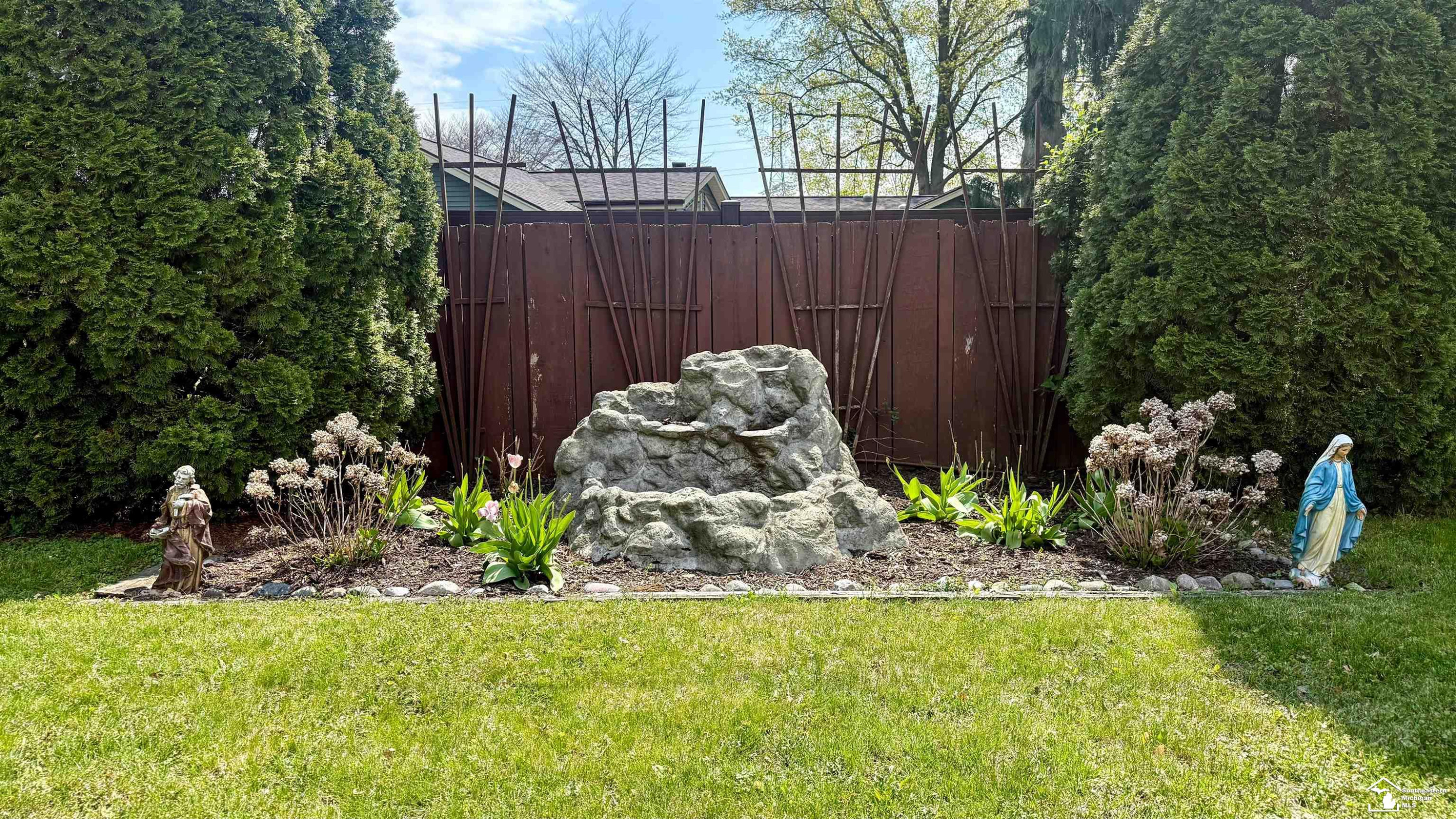 1566 Riverview Avenue, Monroe, MI 48162 — Photo 40