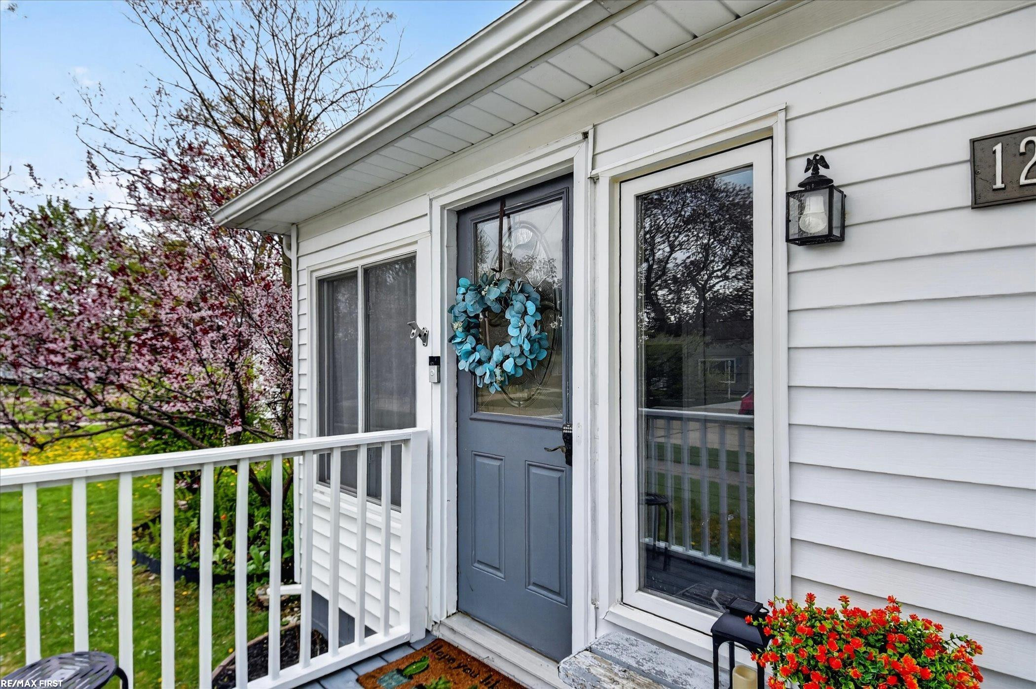 1245 Minnesota Court, Marysville, MI 48040 — Photo 5