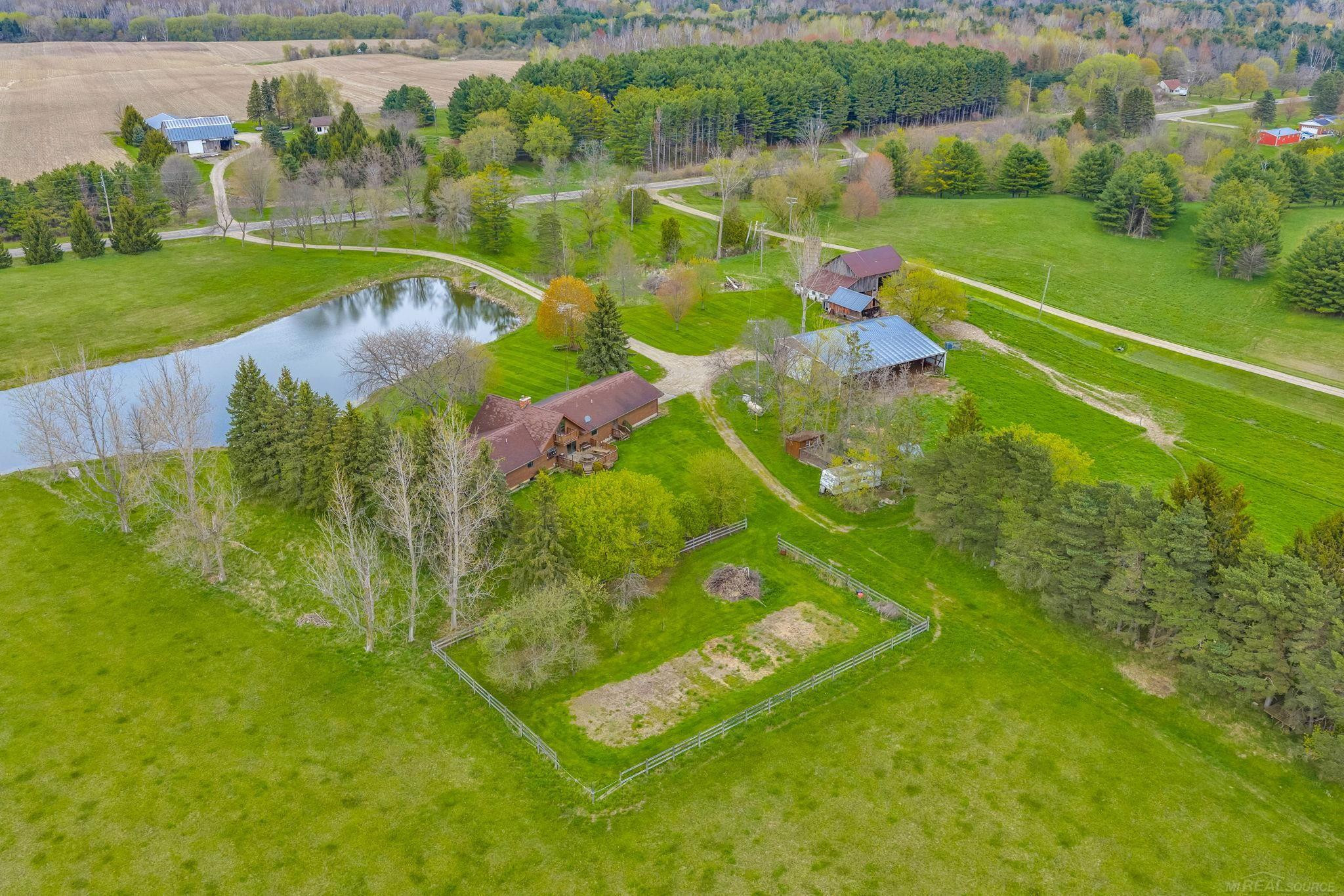 5800 Deckerville Road, Deckerville, MI 48427 — Photo 66