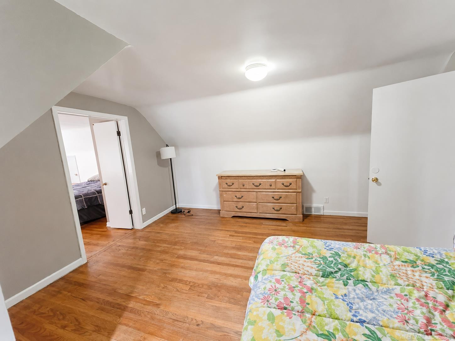 18139 Avilla Boulevard, MI 48076 — Photo 20