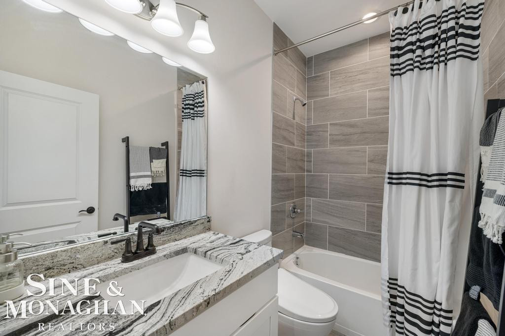 6148 Birchcrest Lane, MI 48382 — Photo 37
