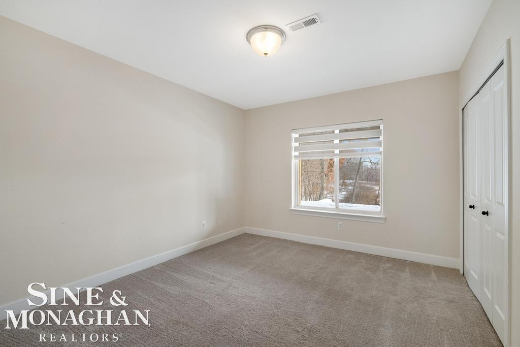 6148 Birchcrest Lane, MI 48382 — Photo 47