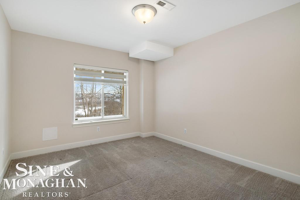 6148 Birchcrest Lane, MI 48382 — Photo 48