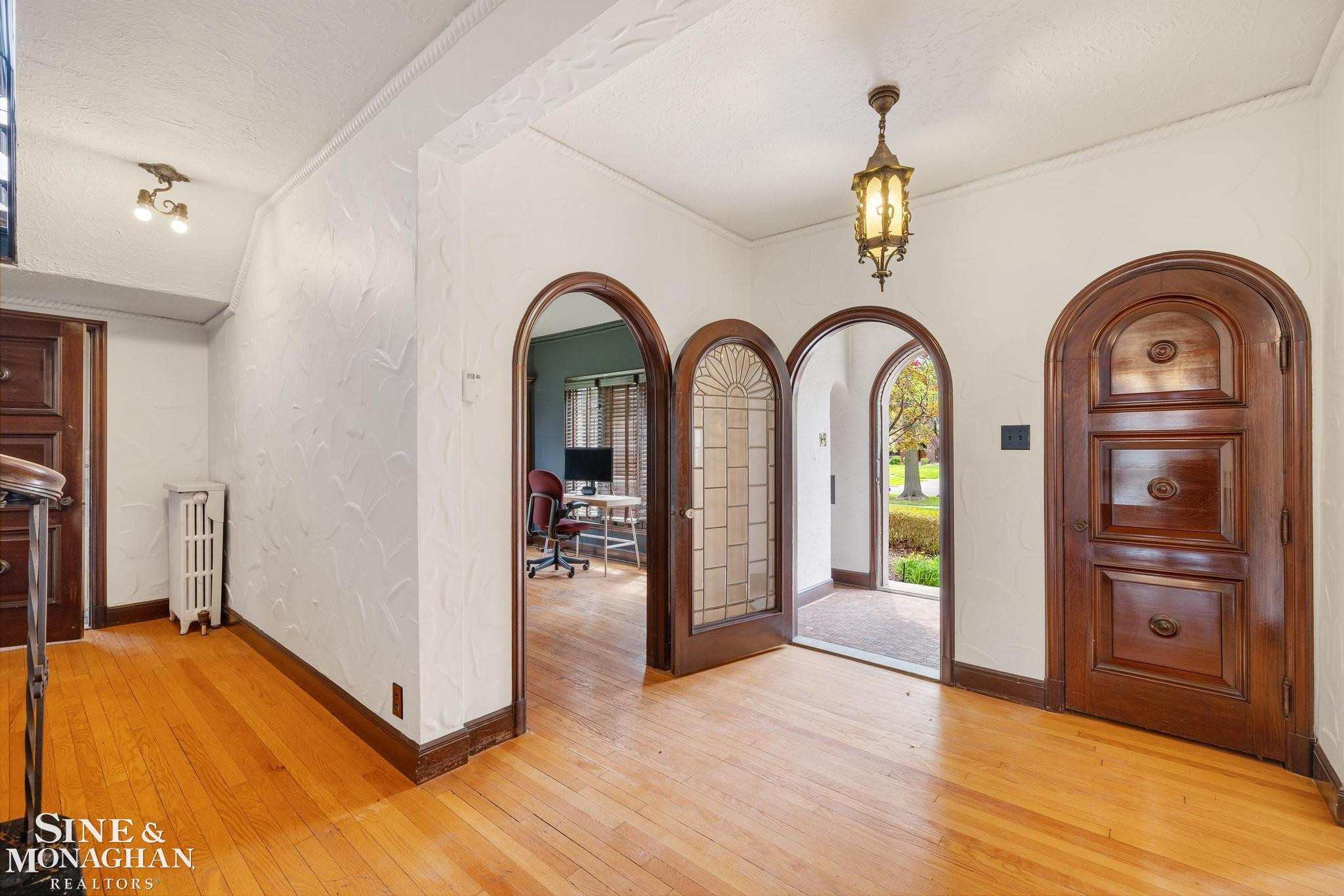 1350 Buckingham Road, Grosse Pointe Park, MI 48230 — Photo 8