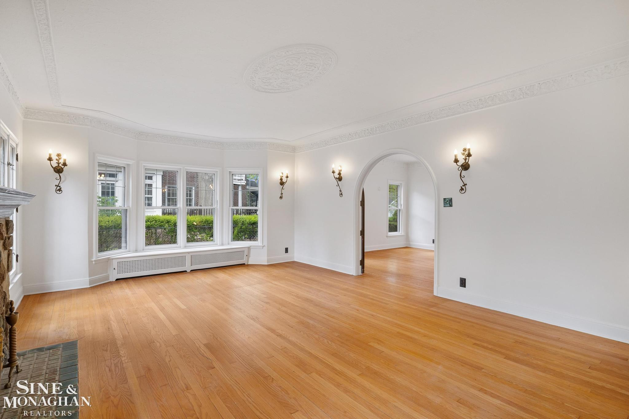1350 Buckingham Road, Grosse Pointe Park, MI 48230 — Photo 15