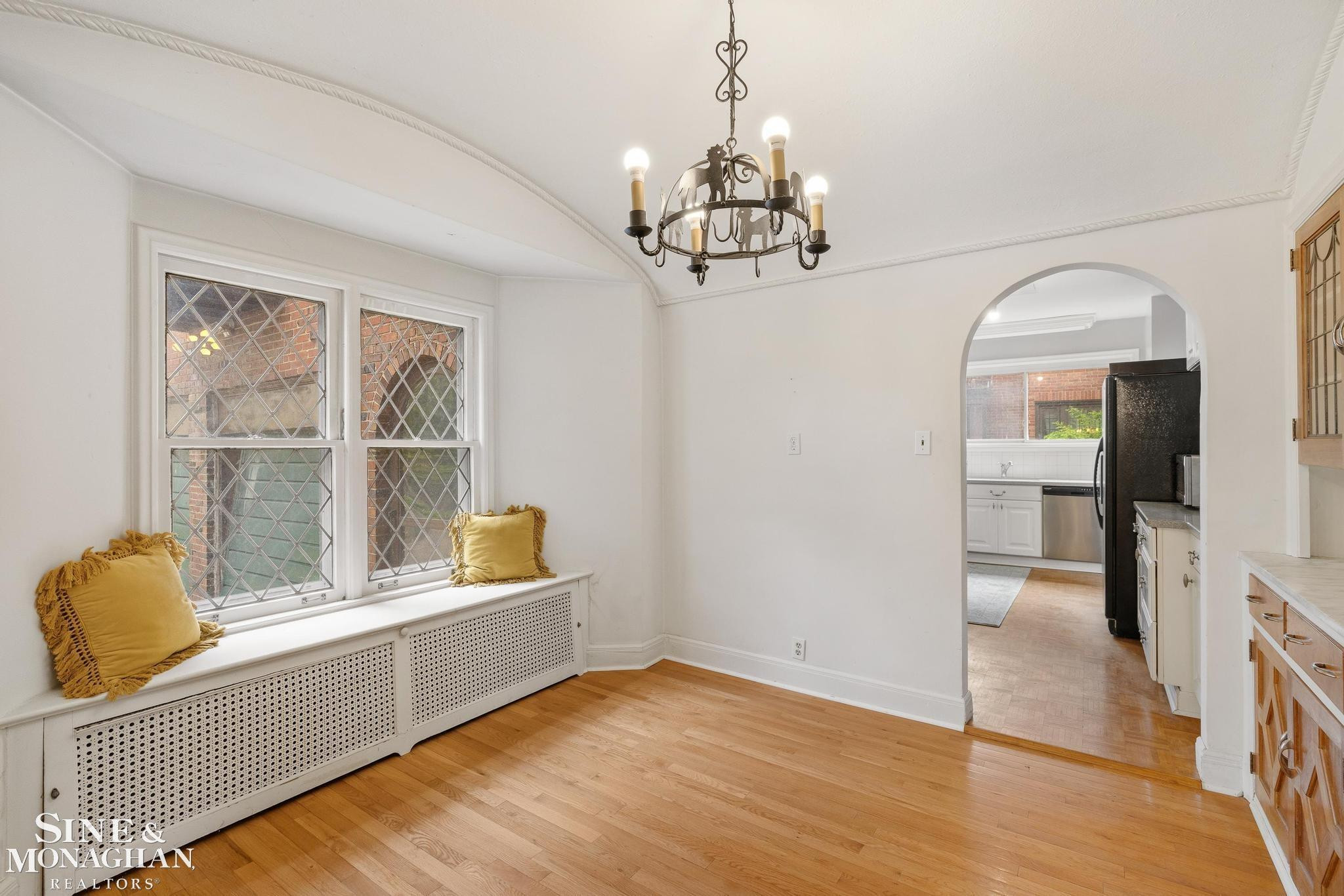 1350 Buckingham Road, Grosse Pointe Park, MI 48230 — Photo 19