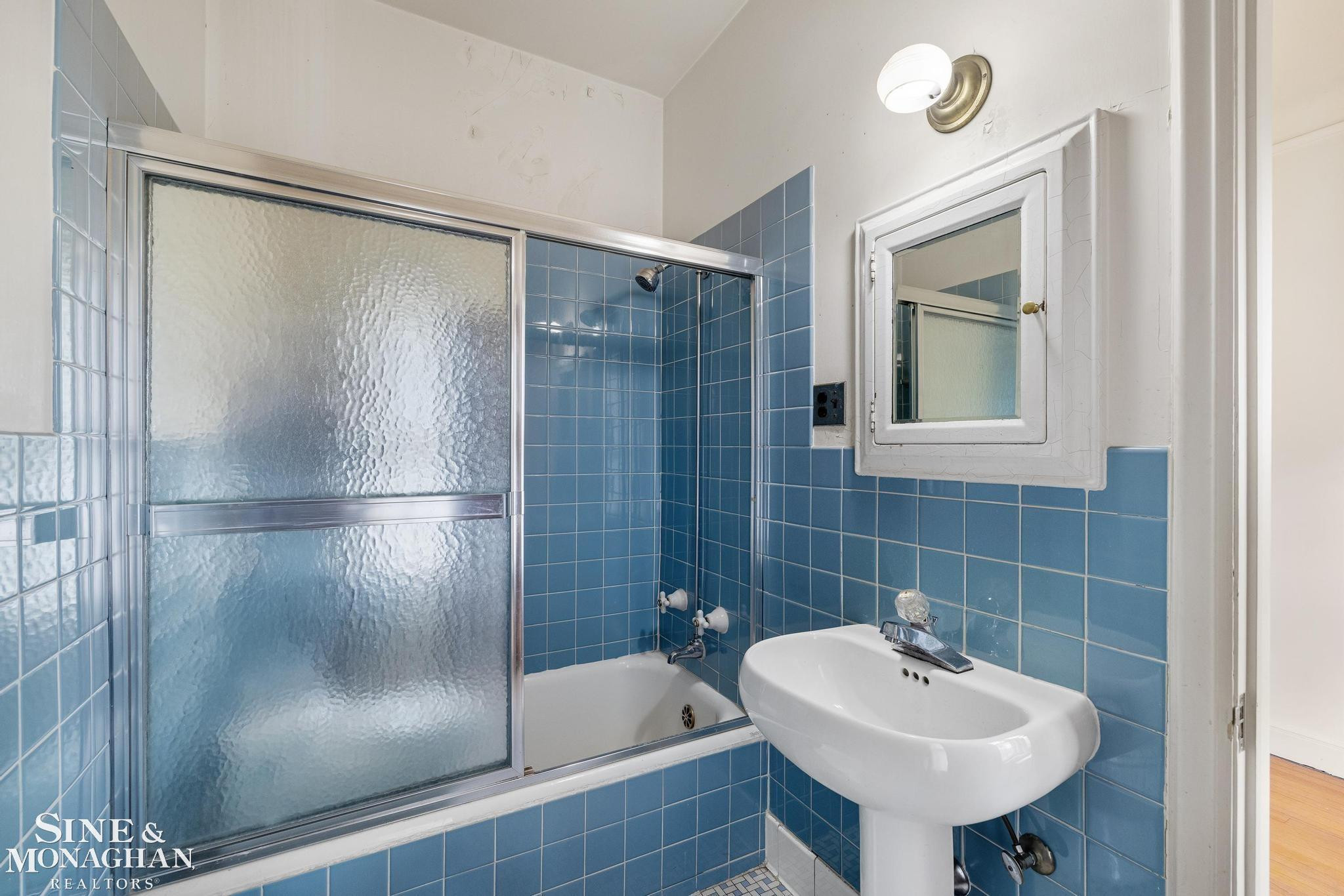 1350 Buckingham Road, Grosse Pointe Park, MI 48230 — Photo 39