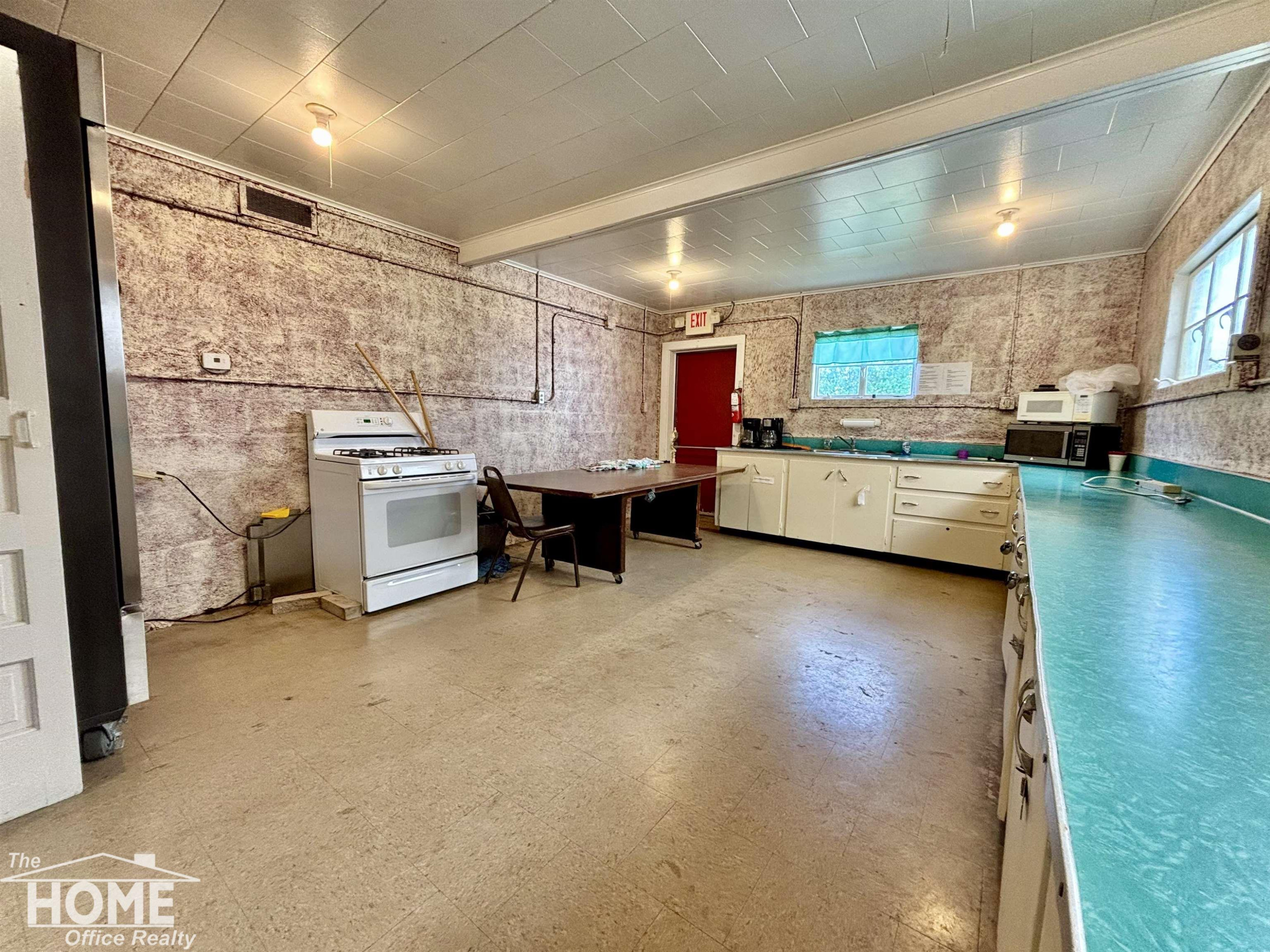 120 Warren Street, Bancroft, MI 48414 — Photo 12