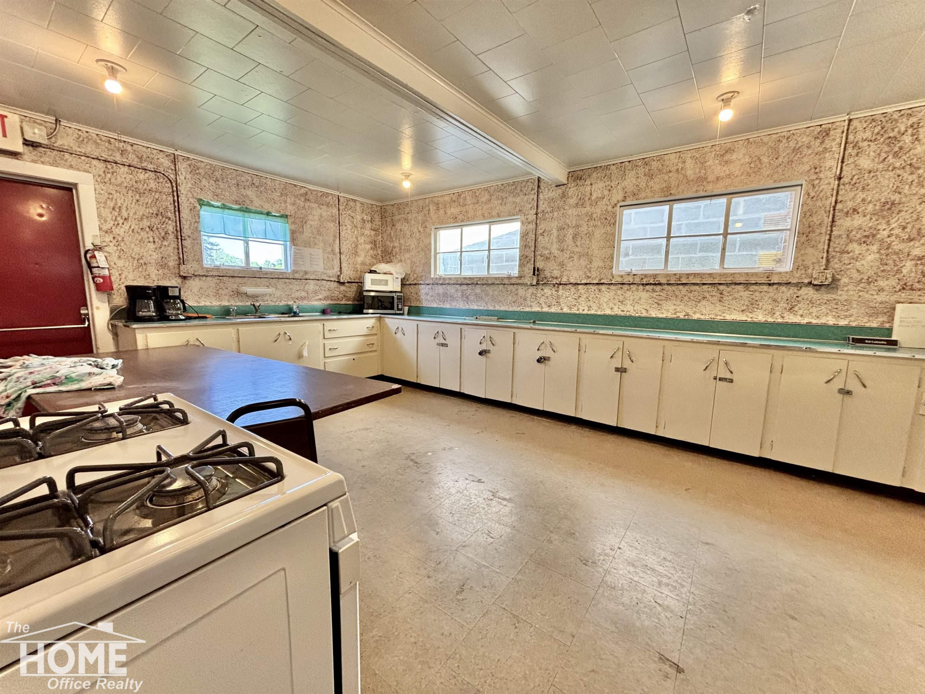 120 Warren Street, Bancroft, MI 48414 — Photo 13