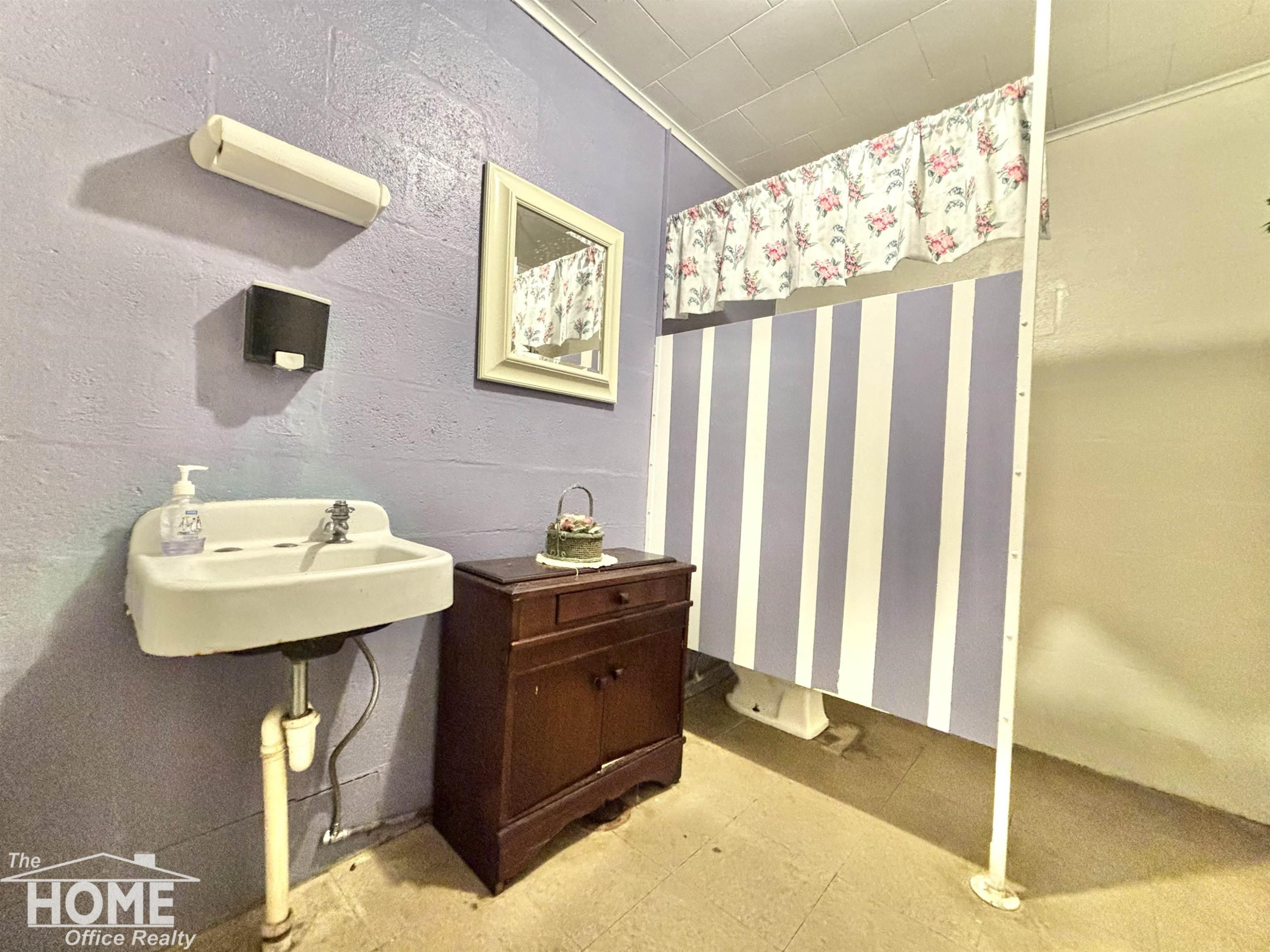 120 Warren Street, Bancroft, MI 48414 — Photo 17