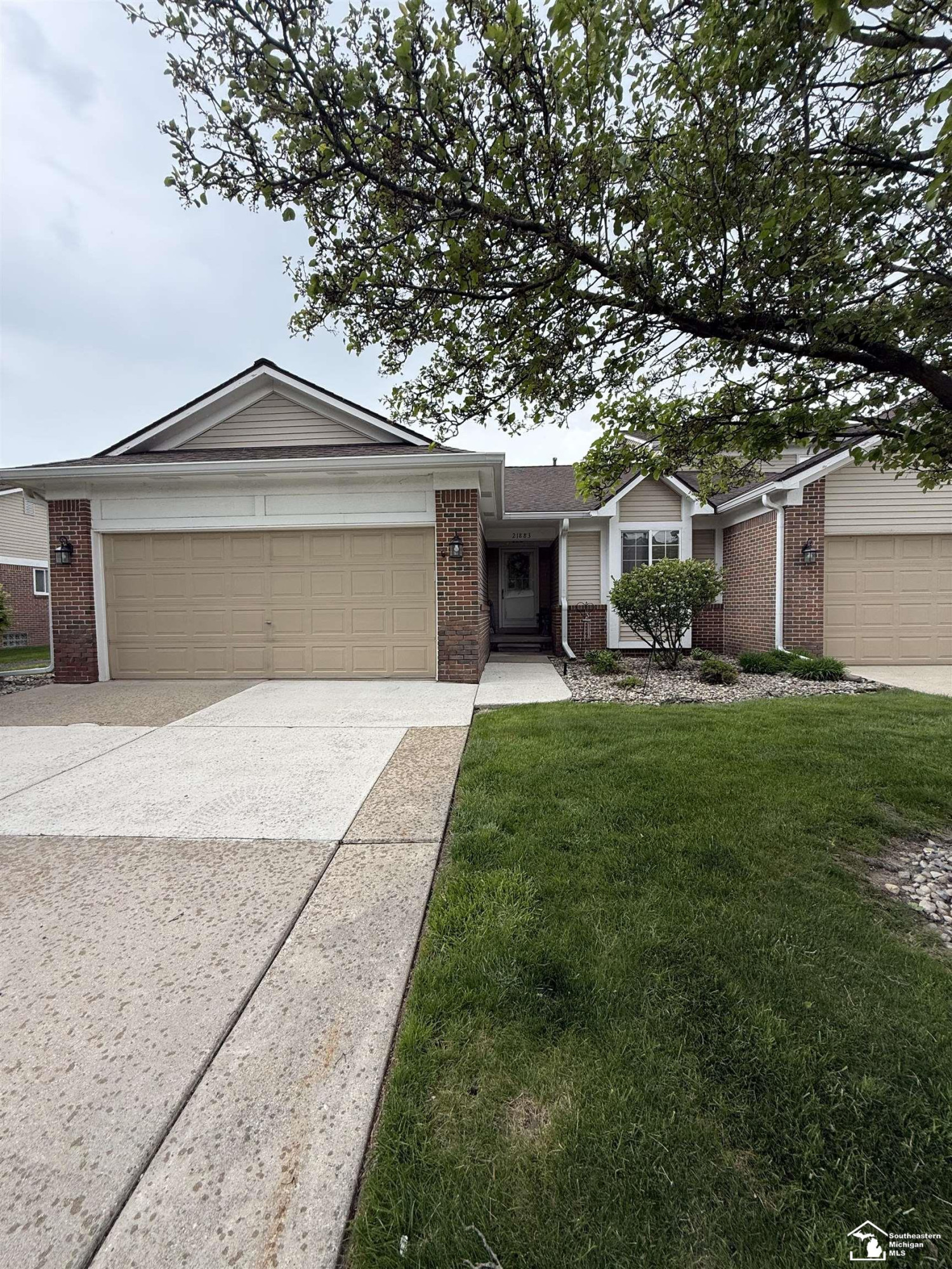 21883 Patriot Street, MI 48193 — front exterior
