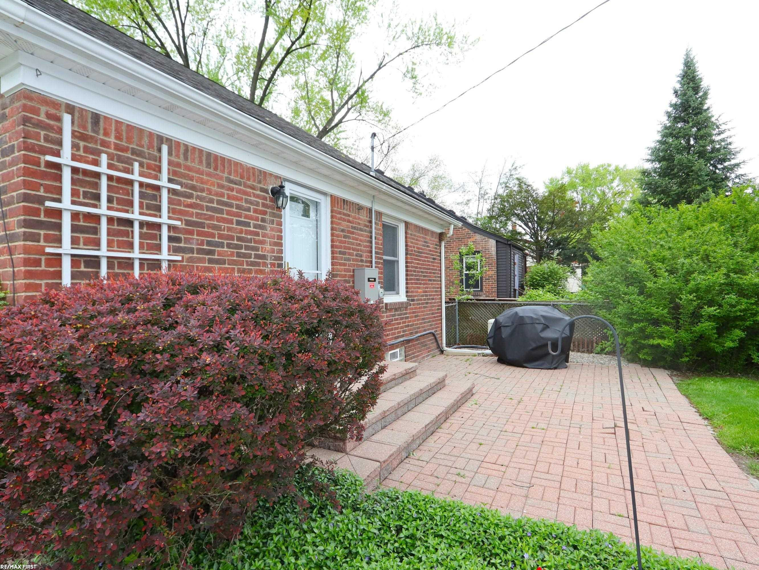 19904 Wakenden Street, Redford, MI 48240 — Photo 3