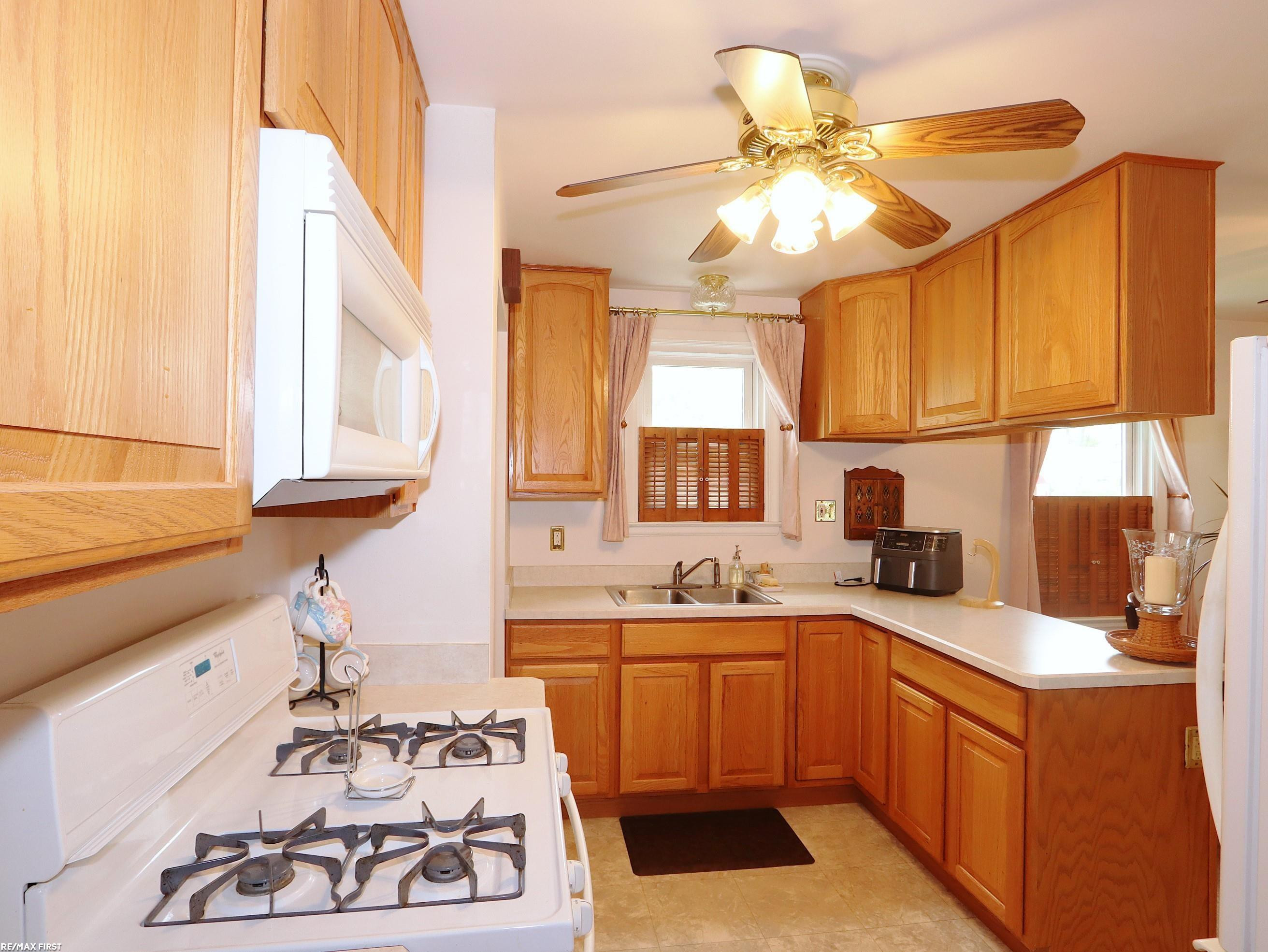 19904 Wakenden Street, Redford, MI 48240 — Photo 6