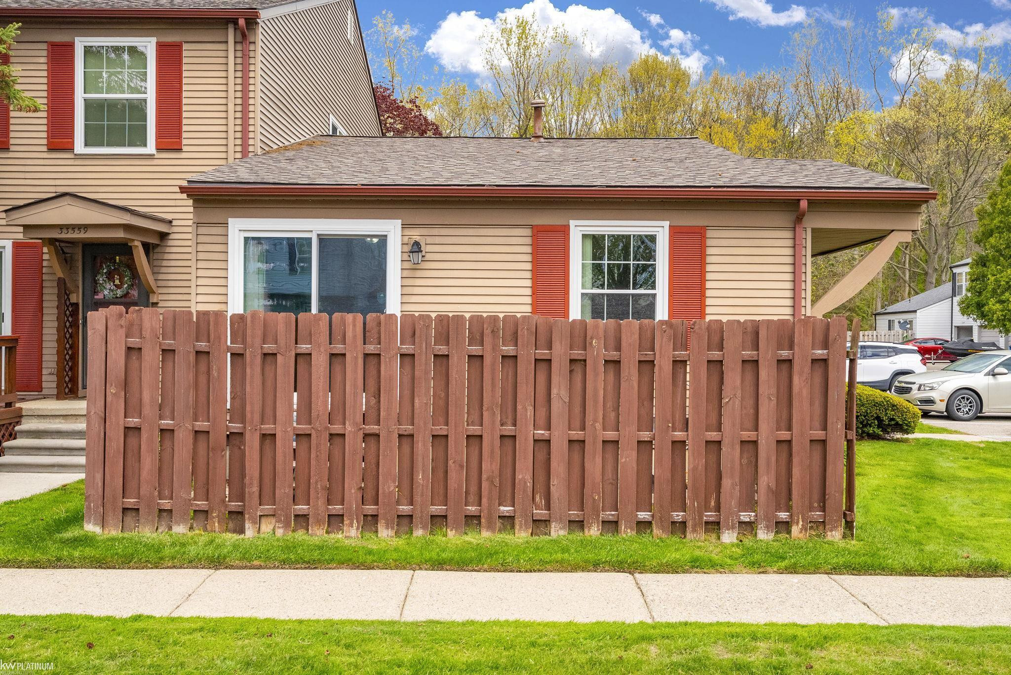 33561 Bayview Drive, New Baltimore, MI 48047 — Photo 29