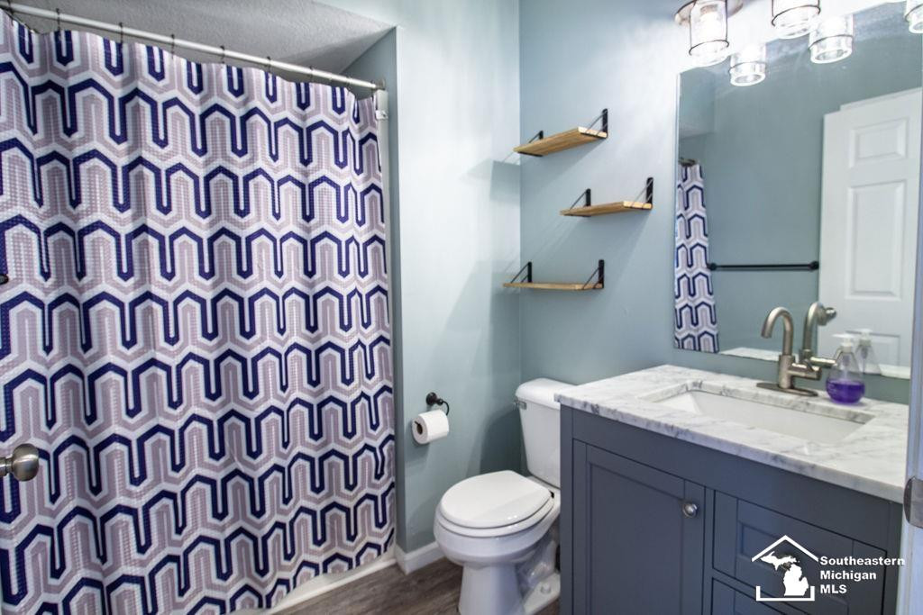795 W Barrington Circle, Jackson, MI 49203 — Photo 11