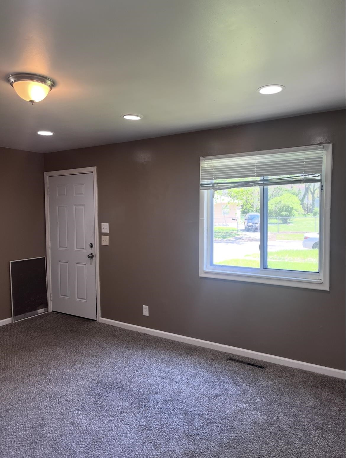 5107 Winsford By Street, Flint, MI 48506 — Photo 4