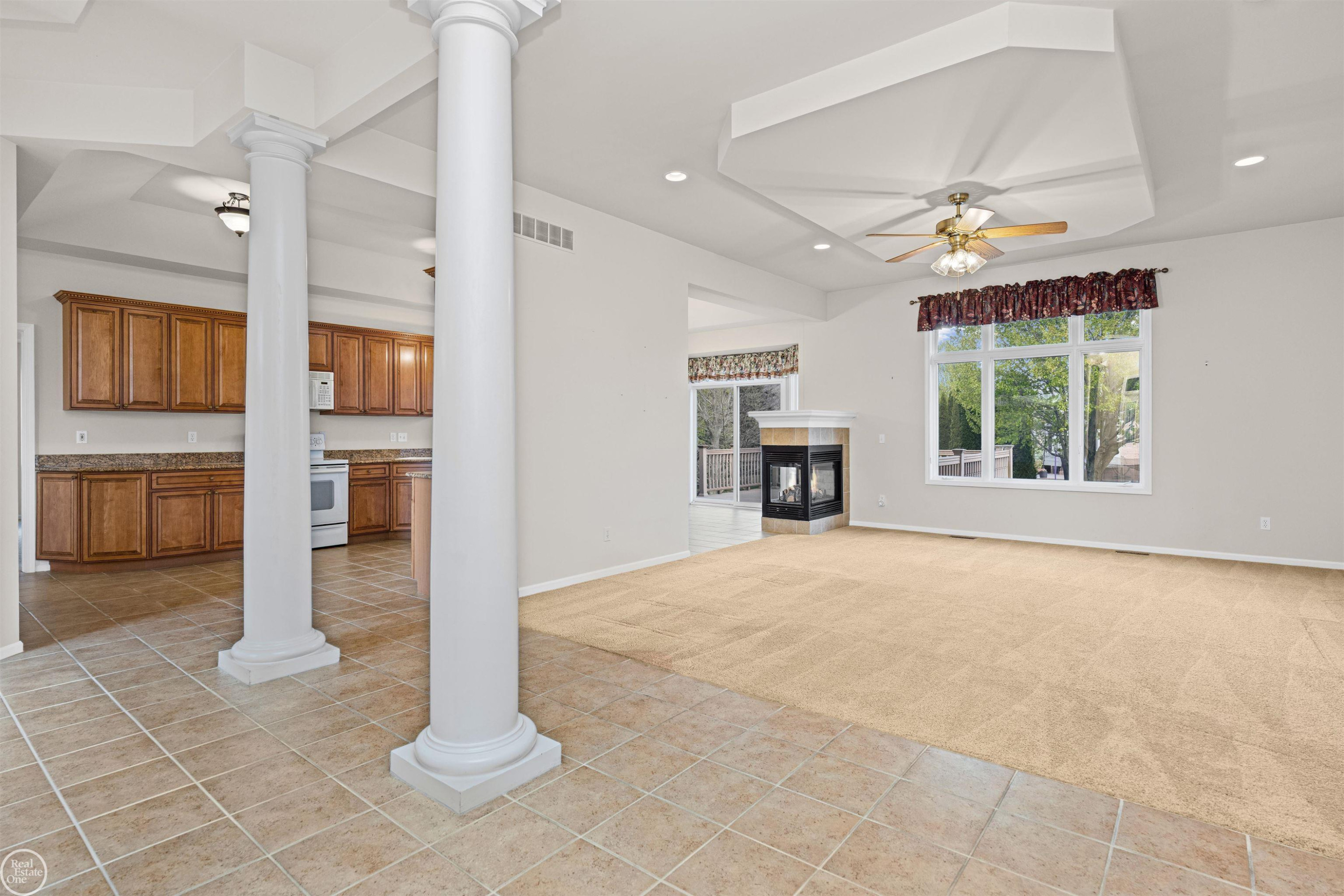 13782 Blue Beech Lane, Shelby Twp, MI 48315 — Photo 6