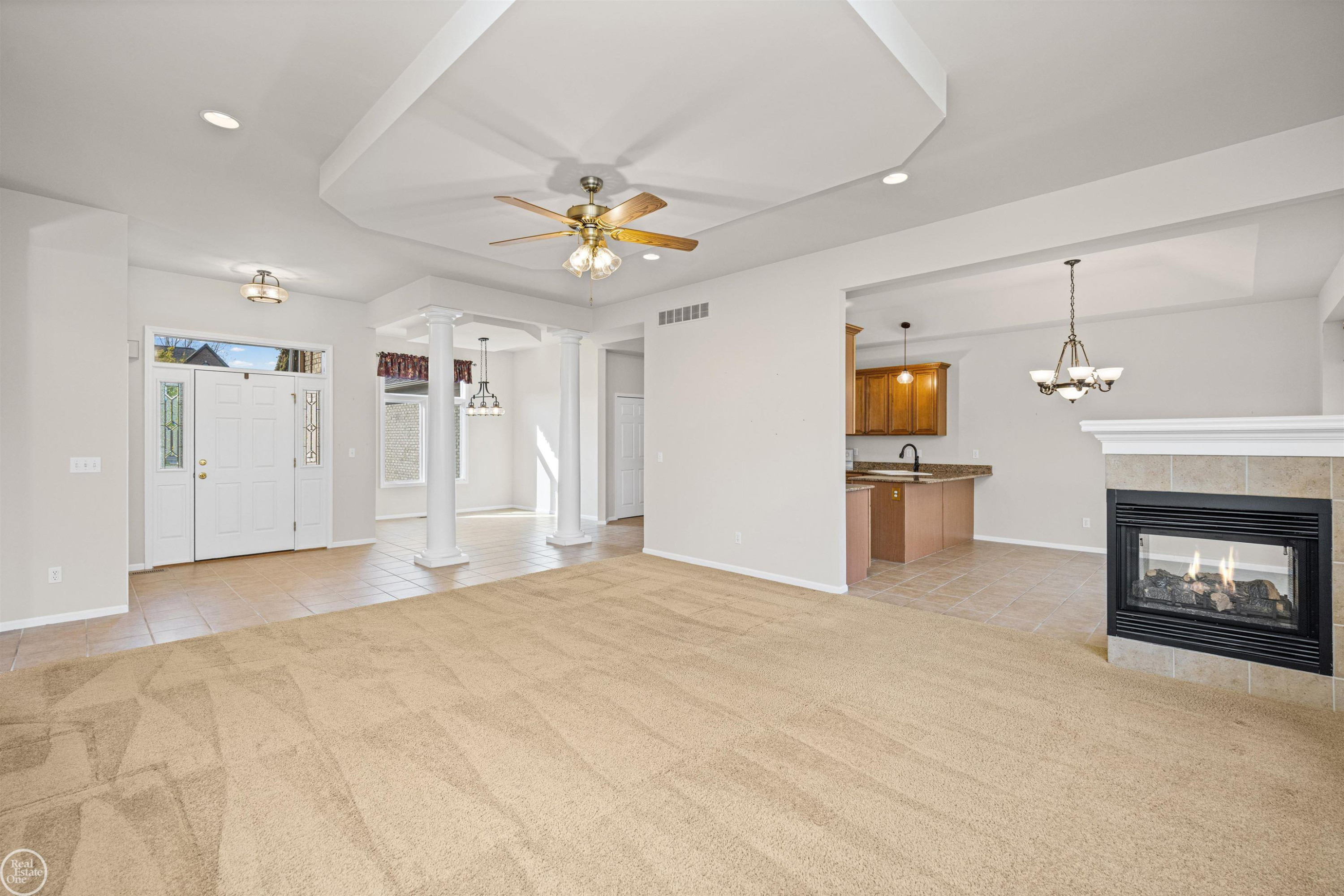 13782 Blue Beech Lane, Shelby Twp, MI 48315 — Photo 10