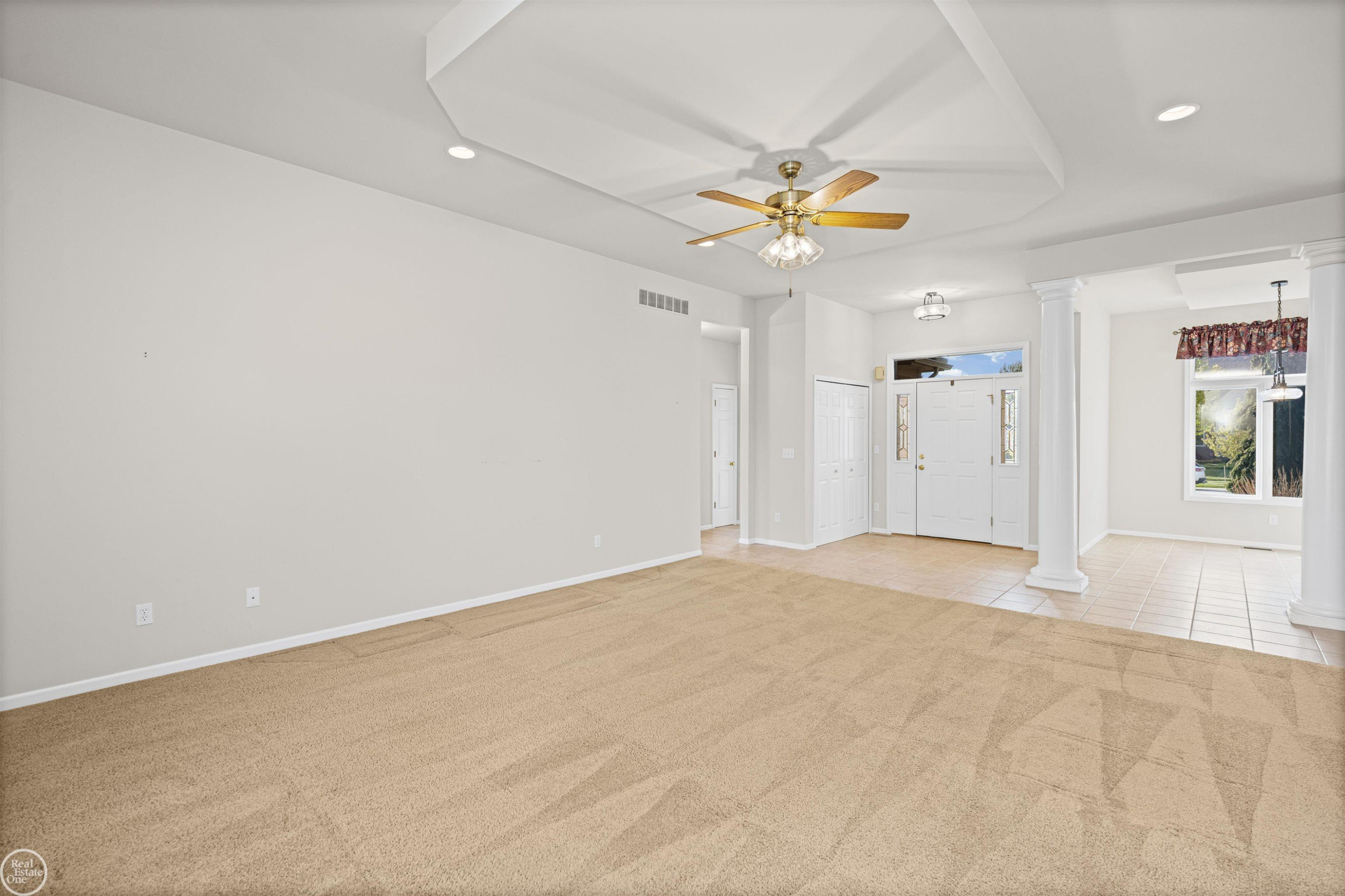 13782 Blue Beech Lane, Shelby Twp, MI 48315 — Photo 11