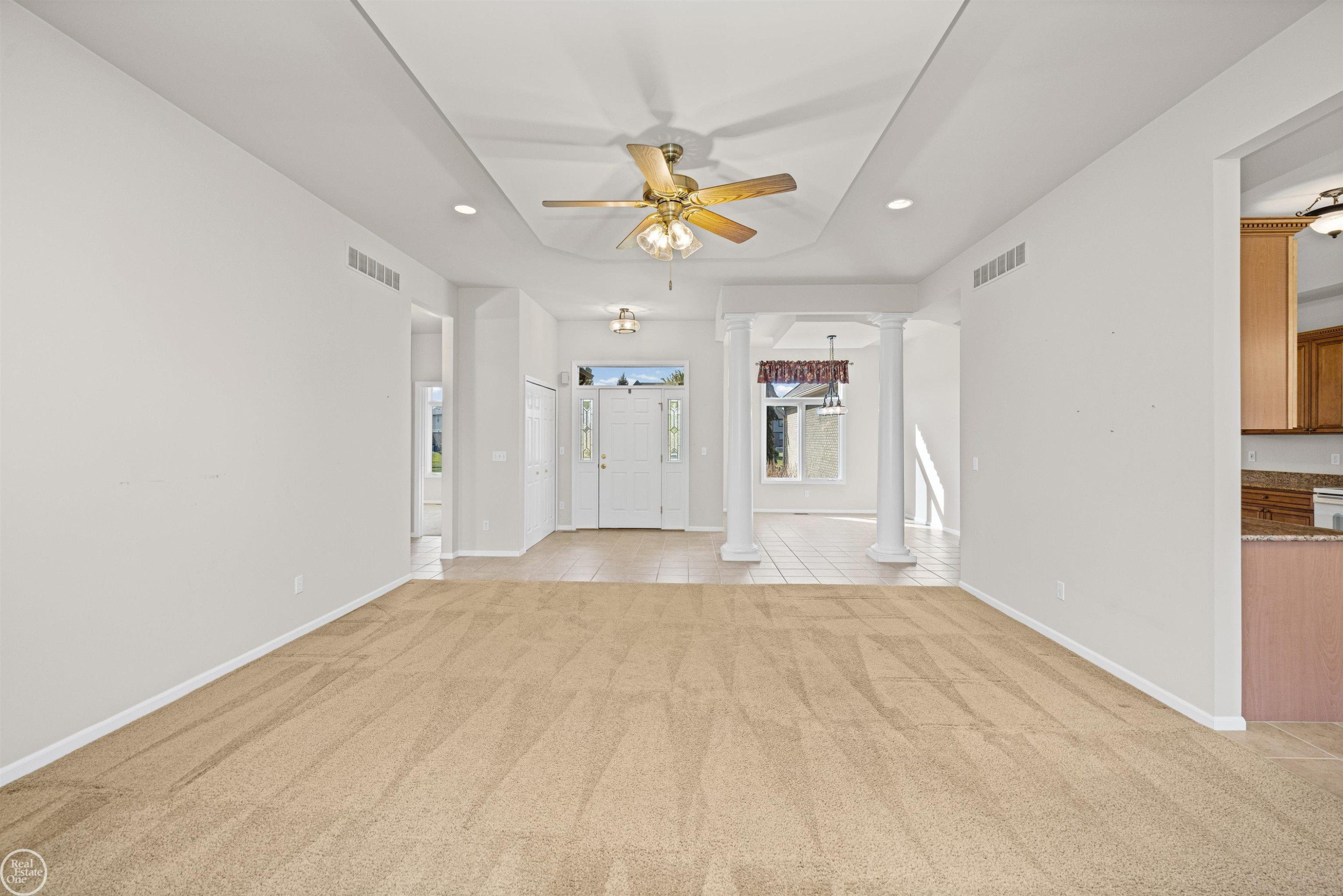 13782 Blue Beech Lane, Shelby Twp, MI 48315 — Photo 12