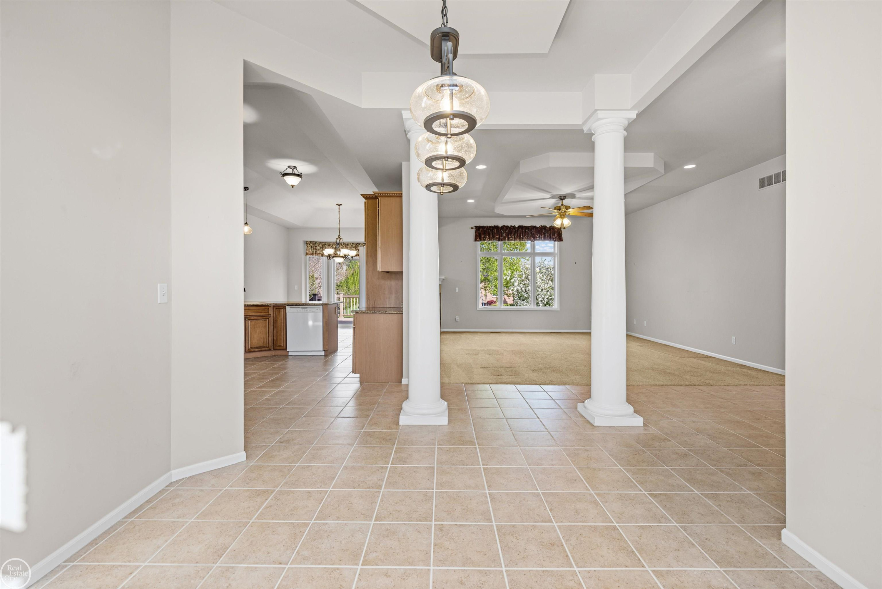 13782 Blue Beech Lane, Shelby Twp, MI 48315 — Photo 16