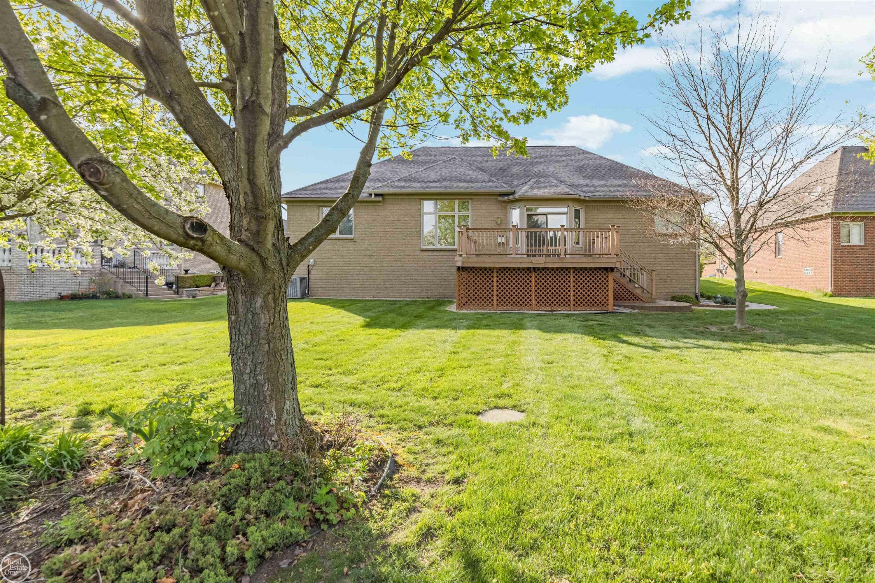 13782 Blue Beech Lane, Shelby Twp, MI 48315 — Photo 55