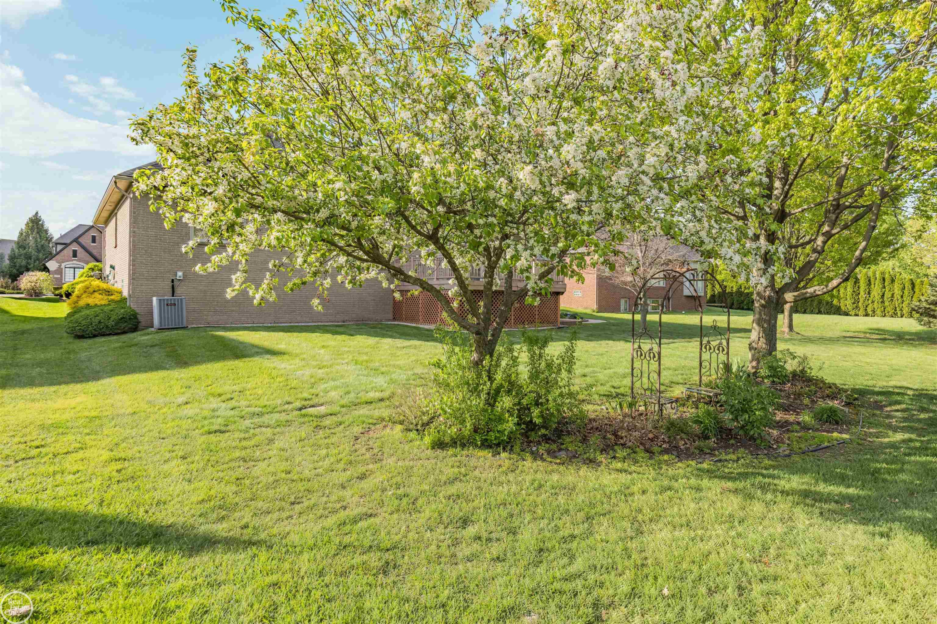 13782 Blue Beech Lane, Shelby Twp, MI 48315 — Photo 56