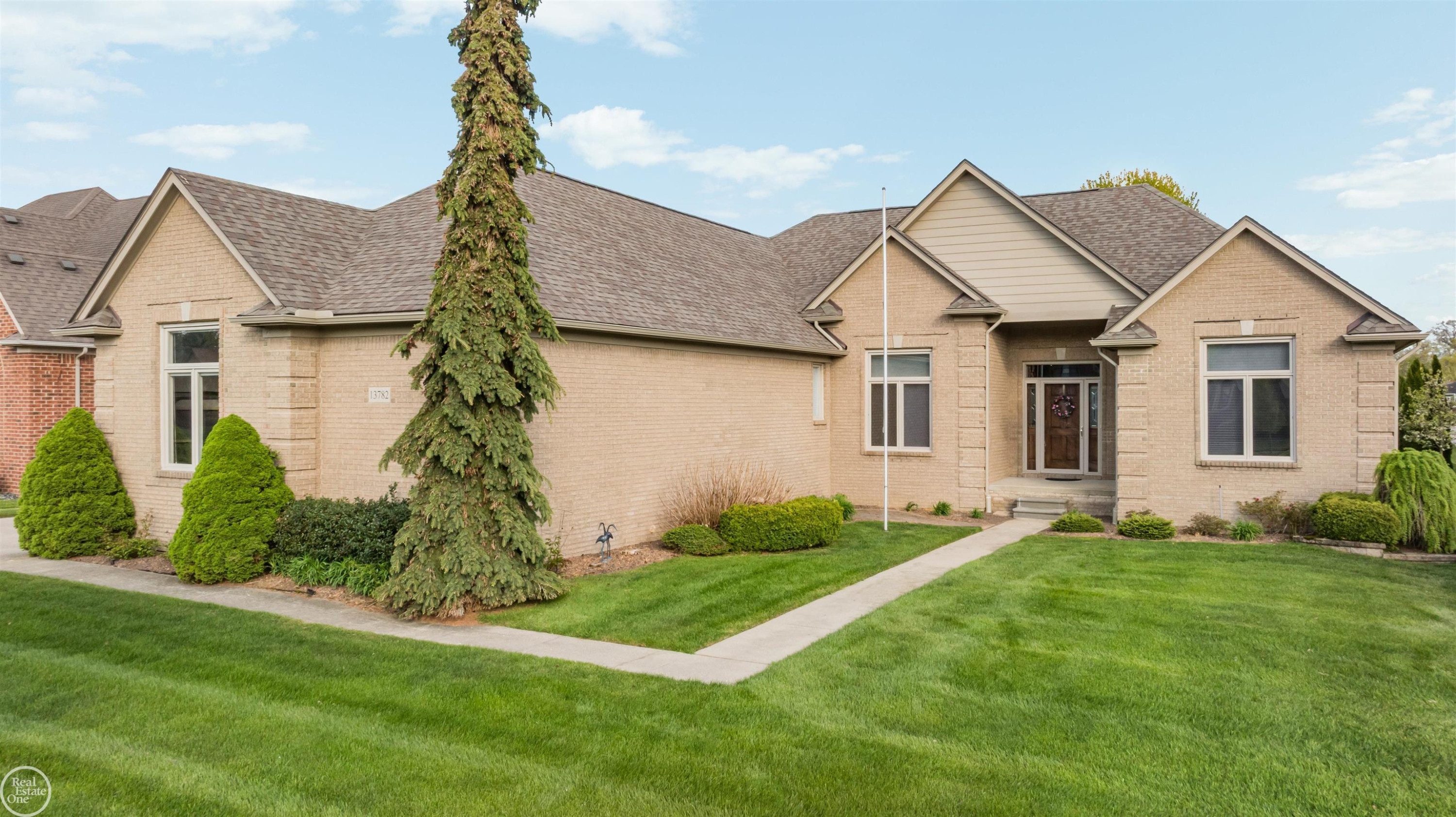 13782 Blue Beech Lane, Shelby Twp, MI 48315 — Photo 59