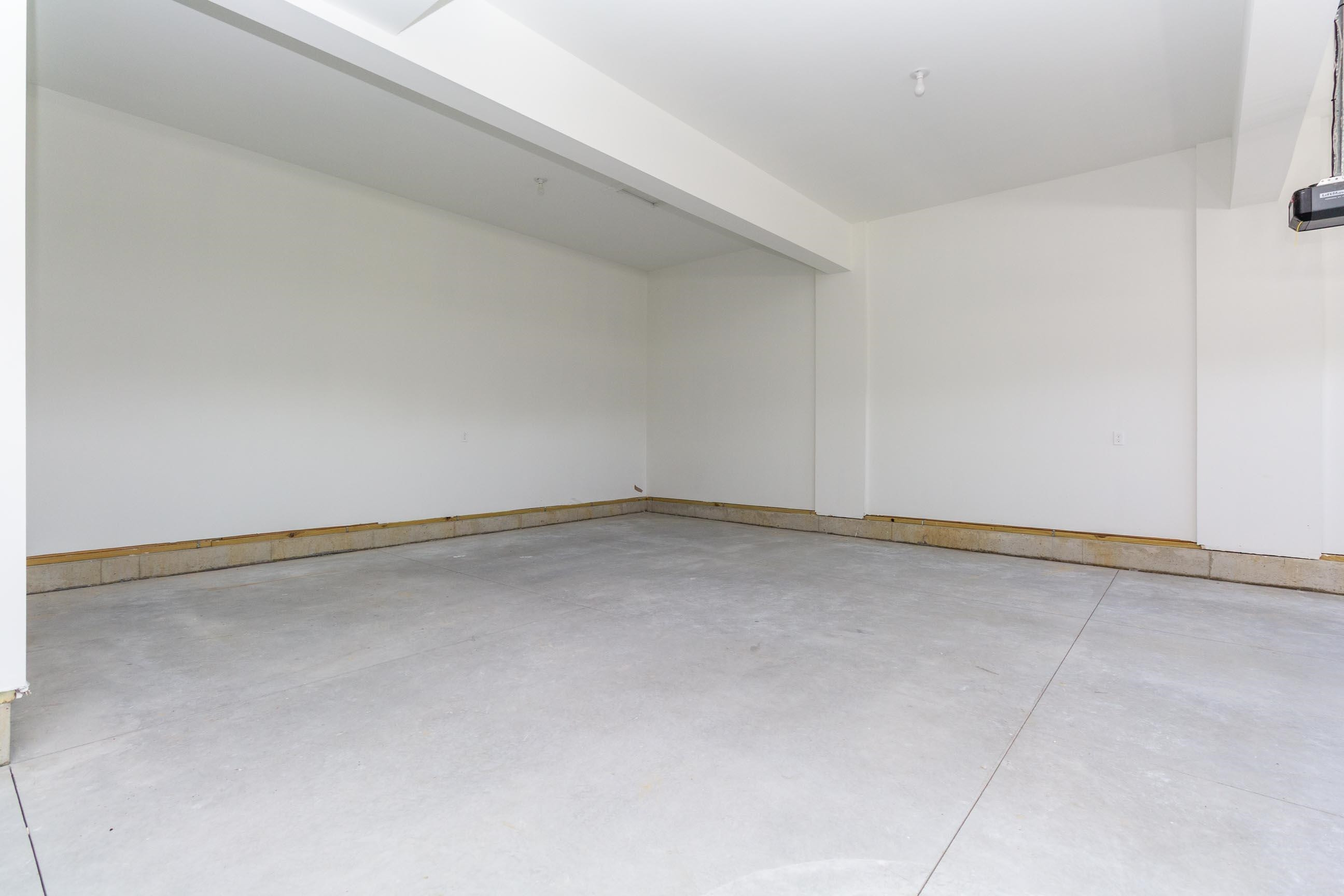 5194 Amelia Earhart Drive, Linden, MI 48451 — Photo 39