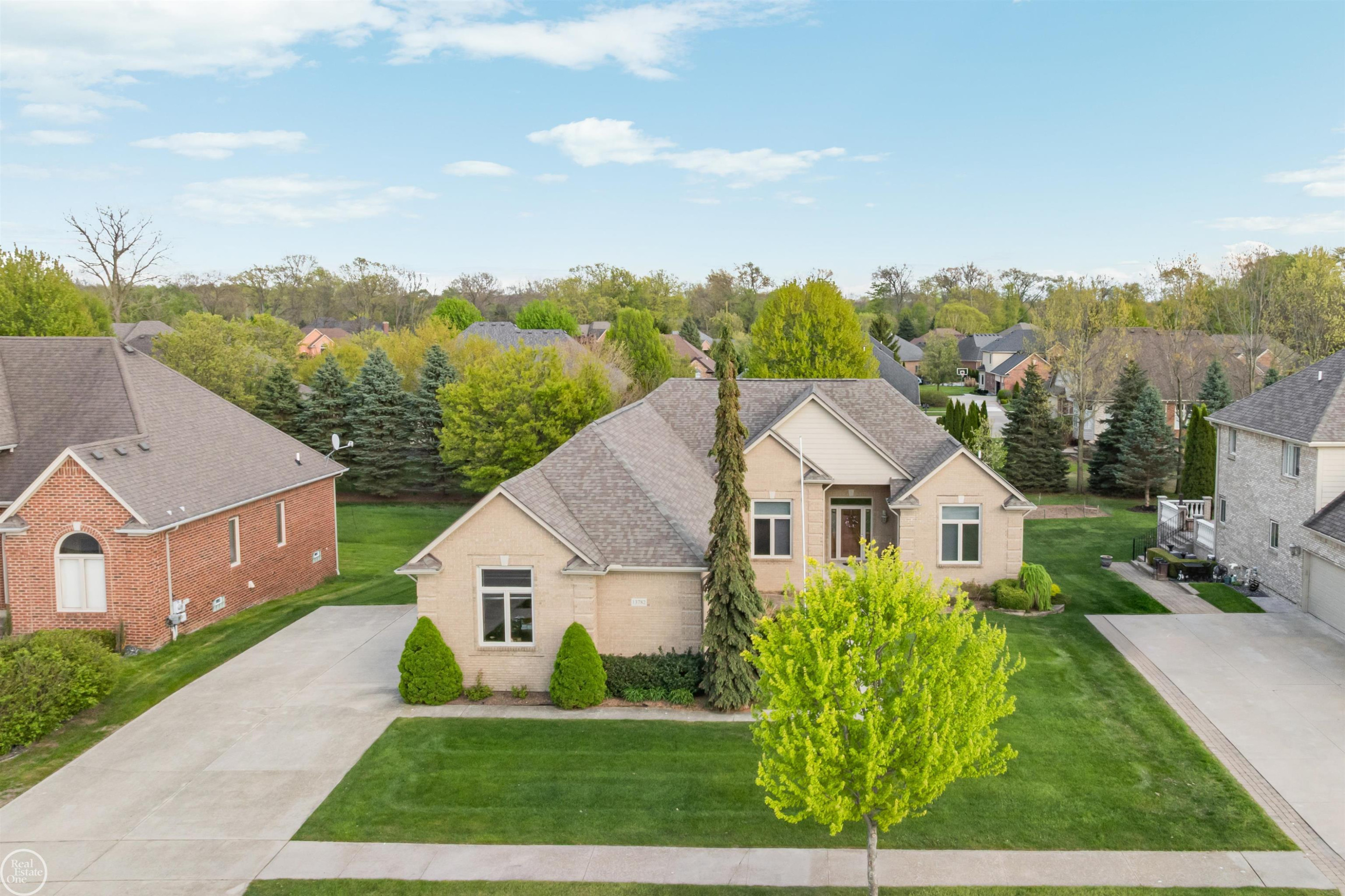 13782 Blue Beech Lane, Shelby Twp, MI 48315 — Photo 60