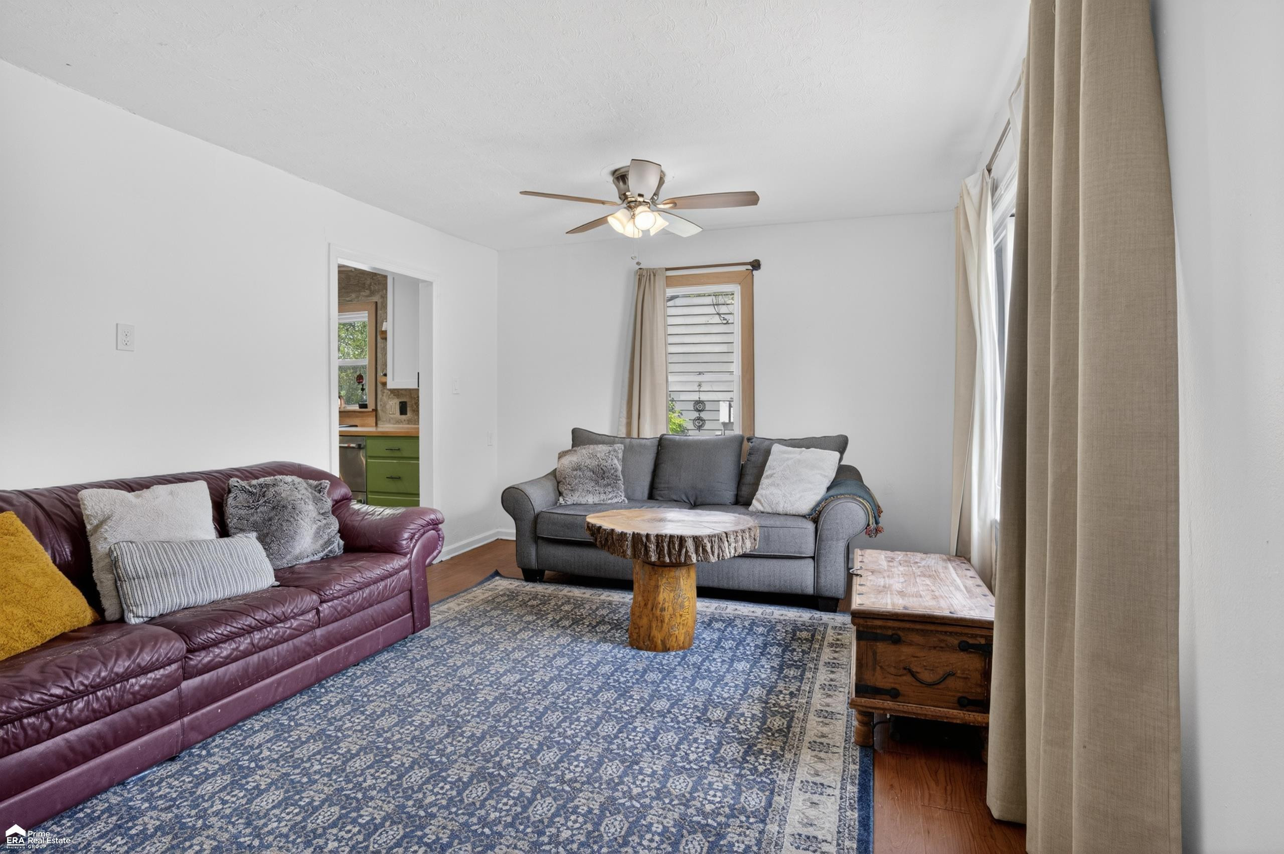 421 W Caroline Street, Fenton, MI 48430 — Photo 3