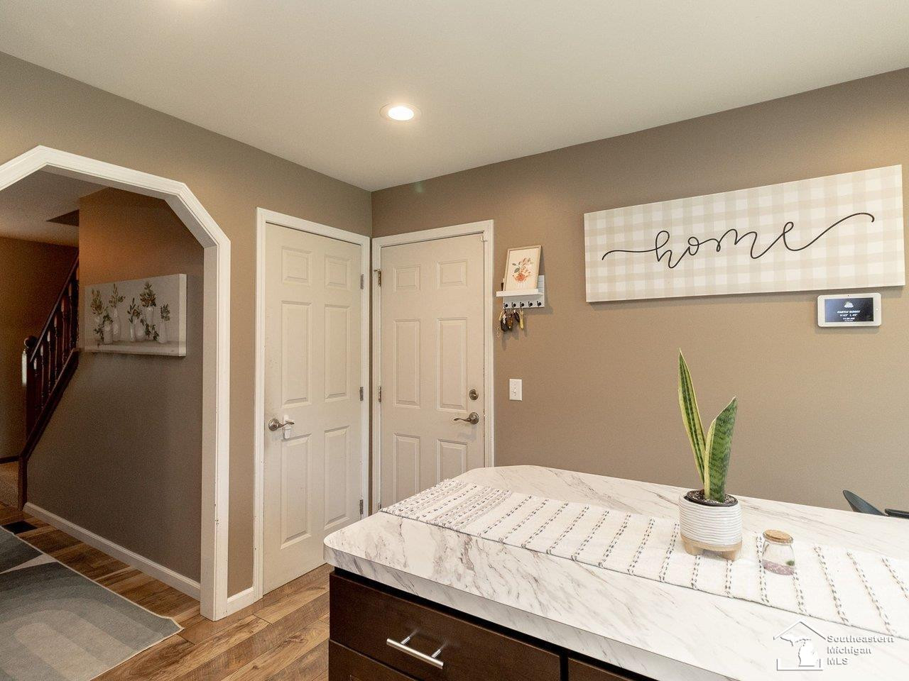 8883 Tanglewood Road, Temperance, MI 48182 — Photo 16
