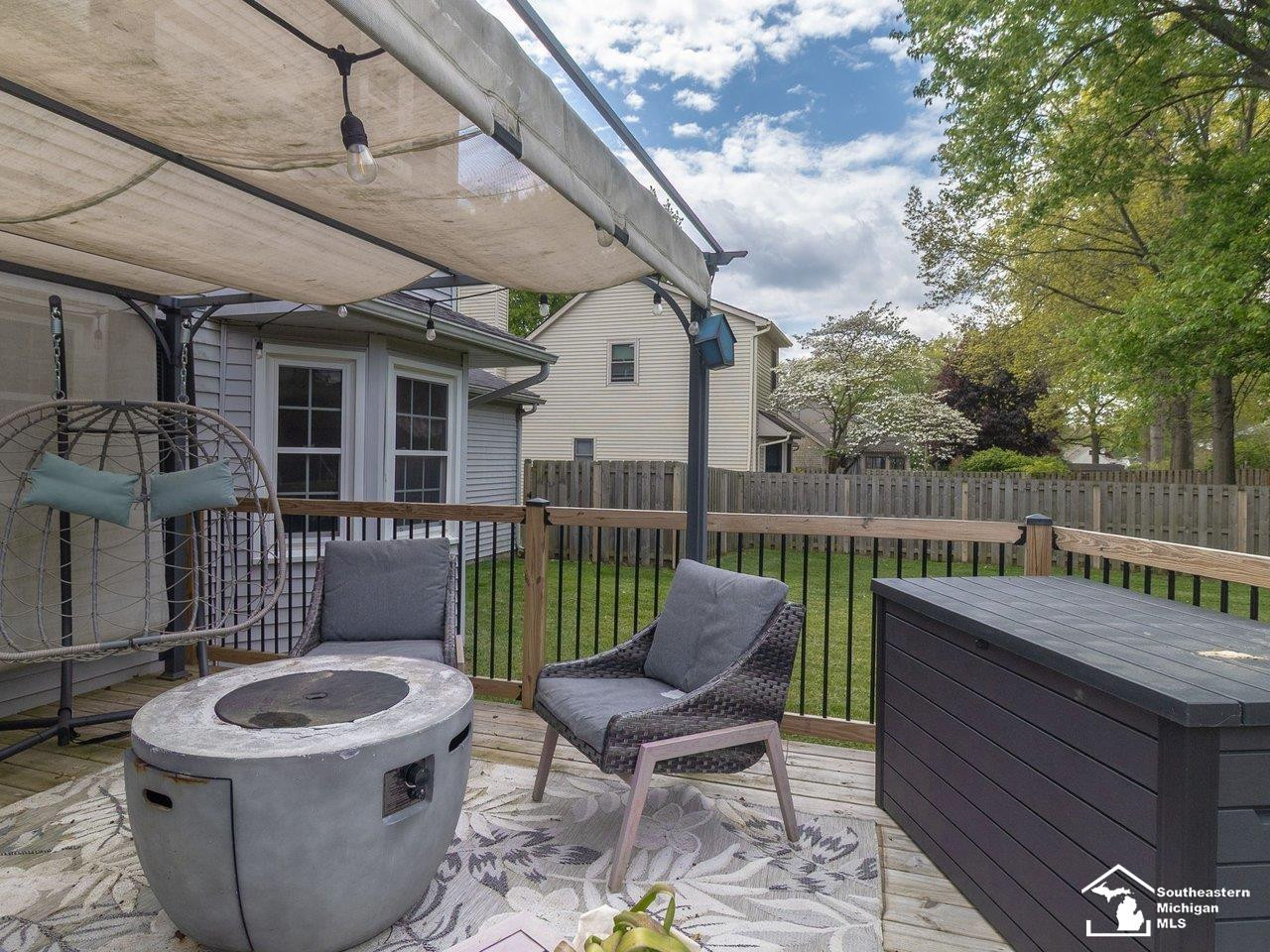 8883 Tanglewood Road, Temperance, MI 48182 — Photo 34