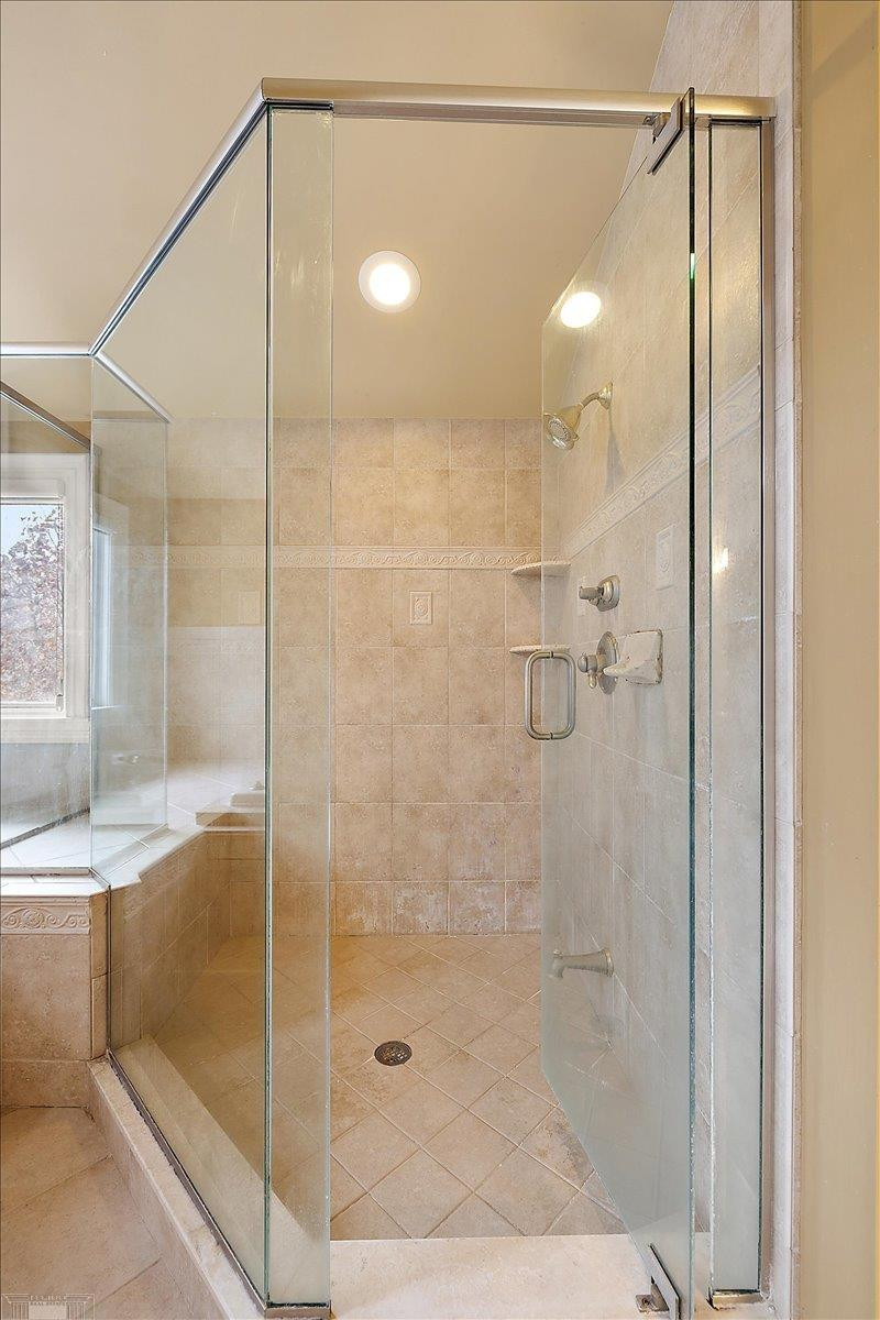 61403 Barclay Drive, Washington, MI — Photo 37