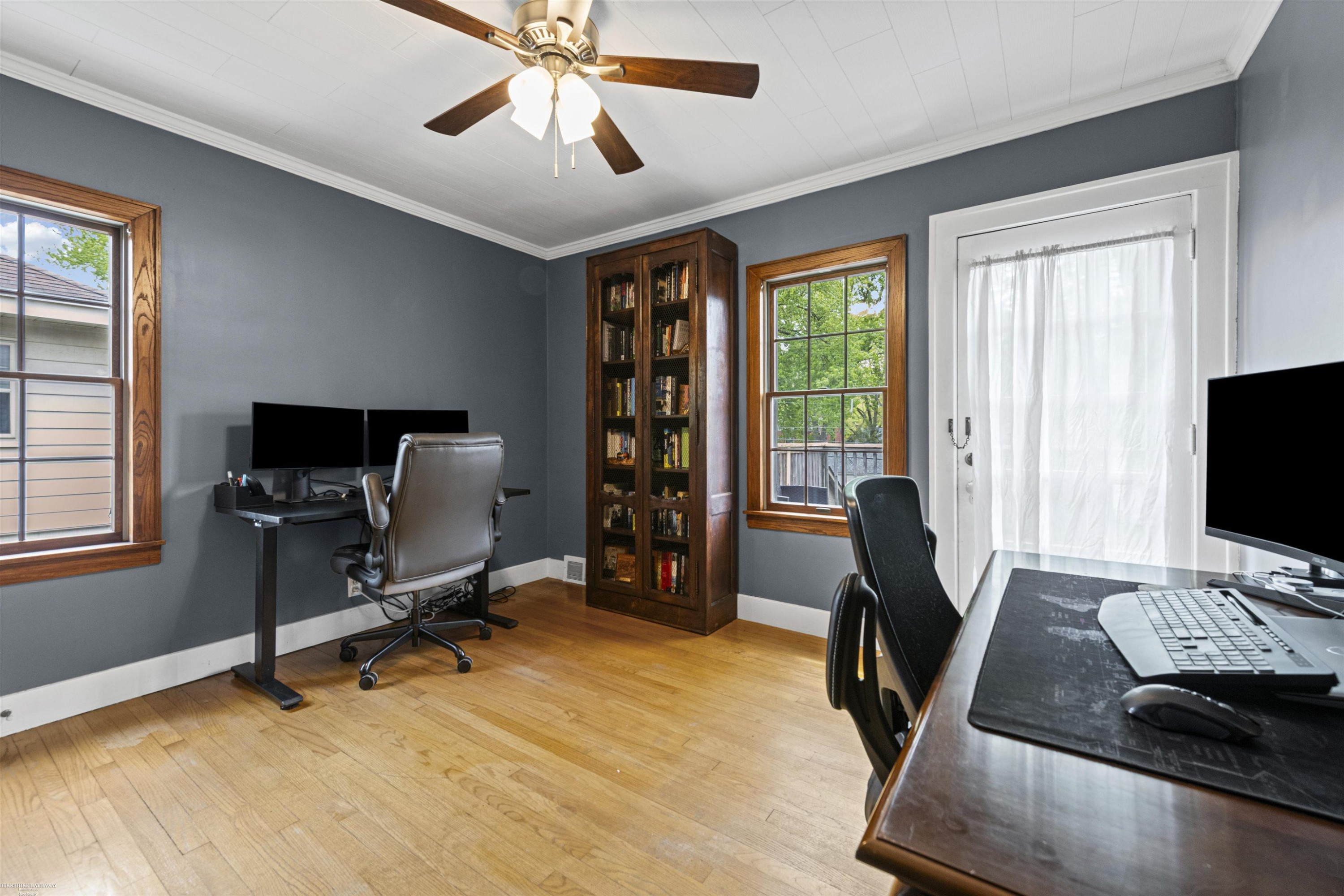 847 University Place, Grosse Pointe, MI 48230 — Photo 20