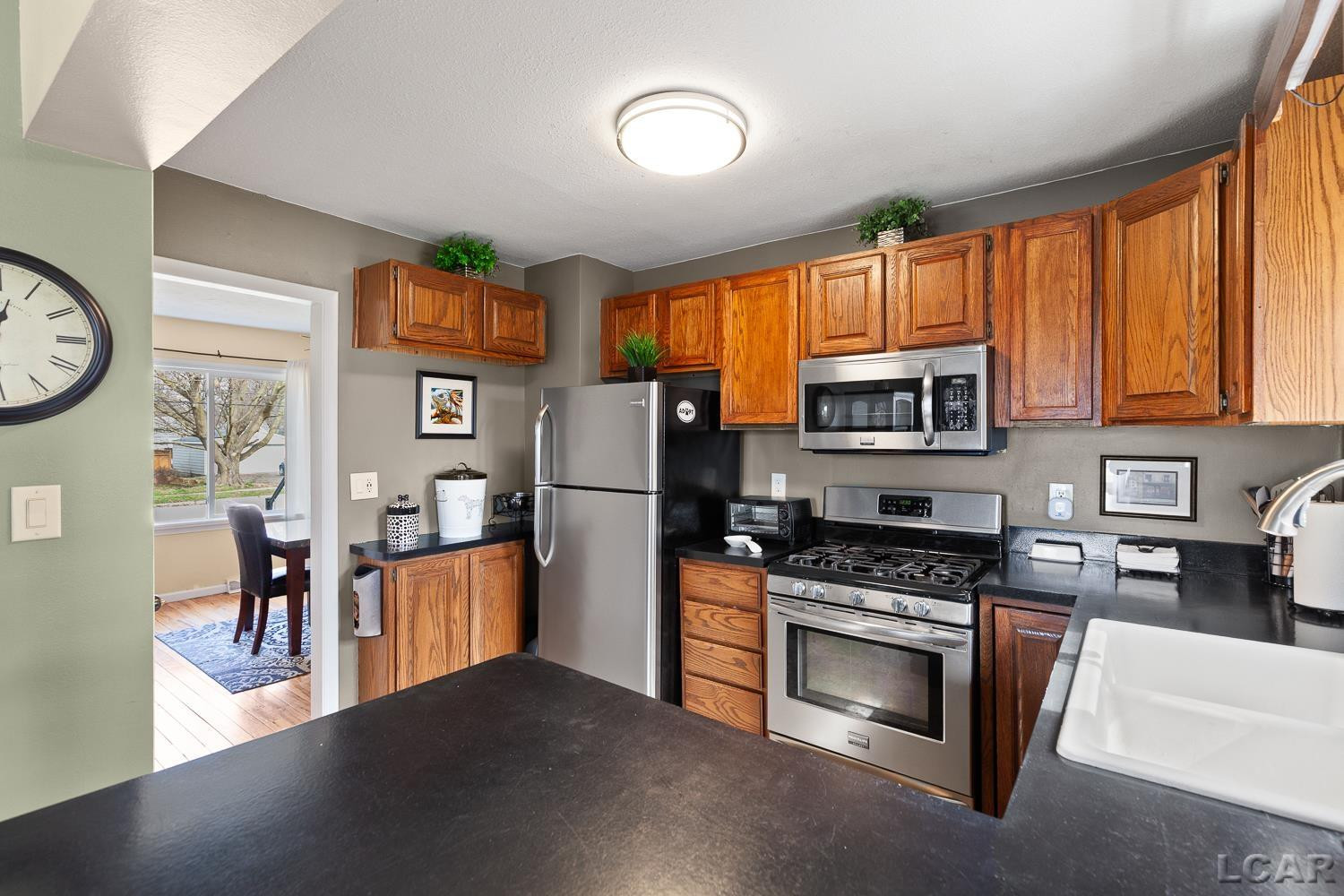 115 Bartlett Street, Clinton, MI 49236 — Photo 15