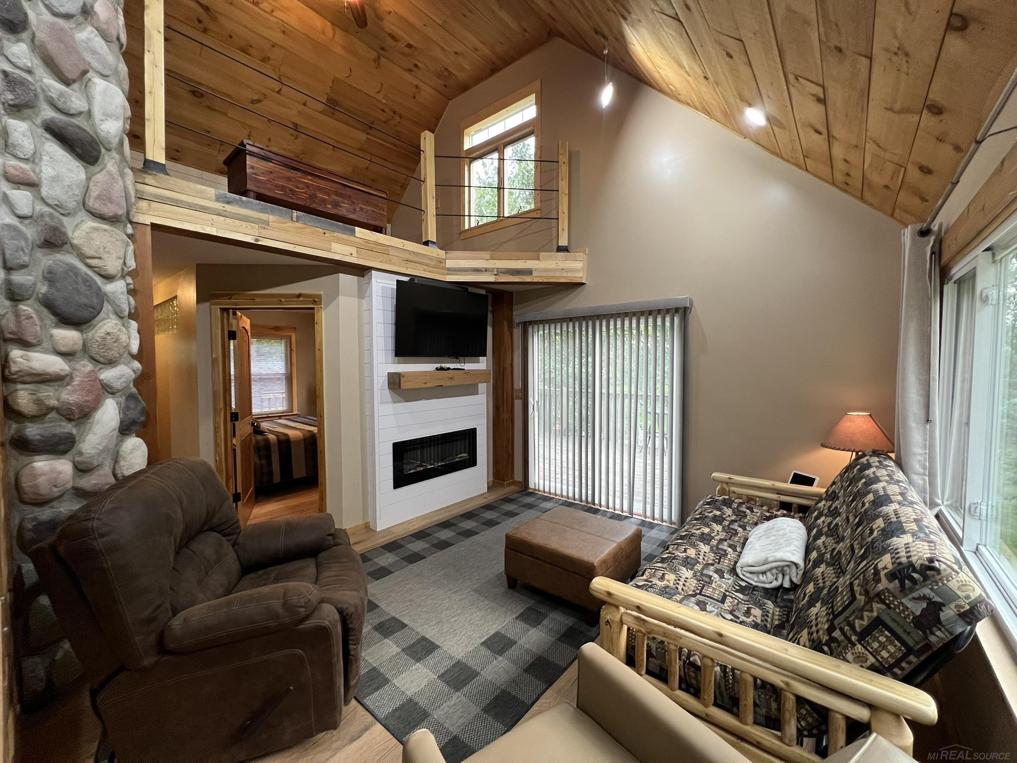 10406 Pollard Road, Haslett, MI 48840 — Photo 9