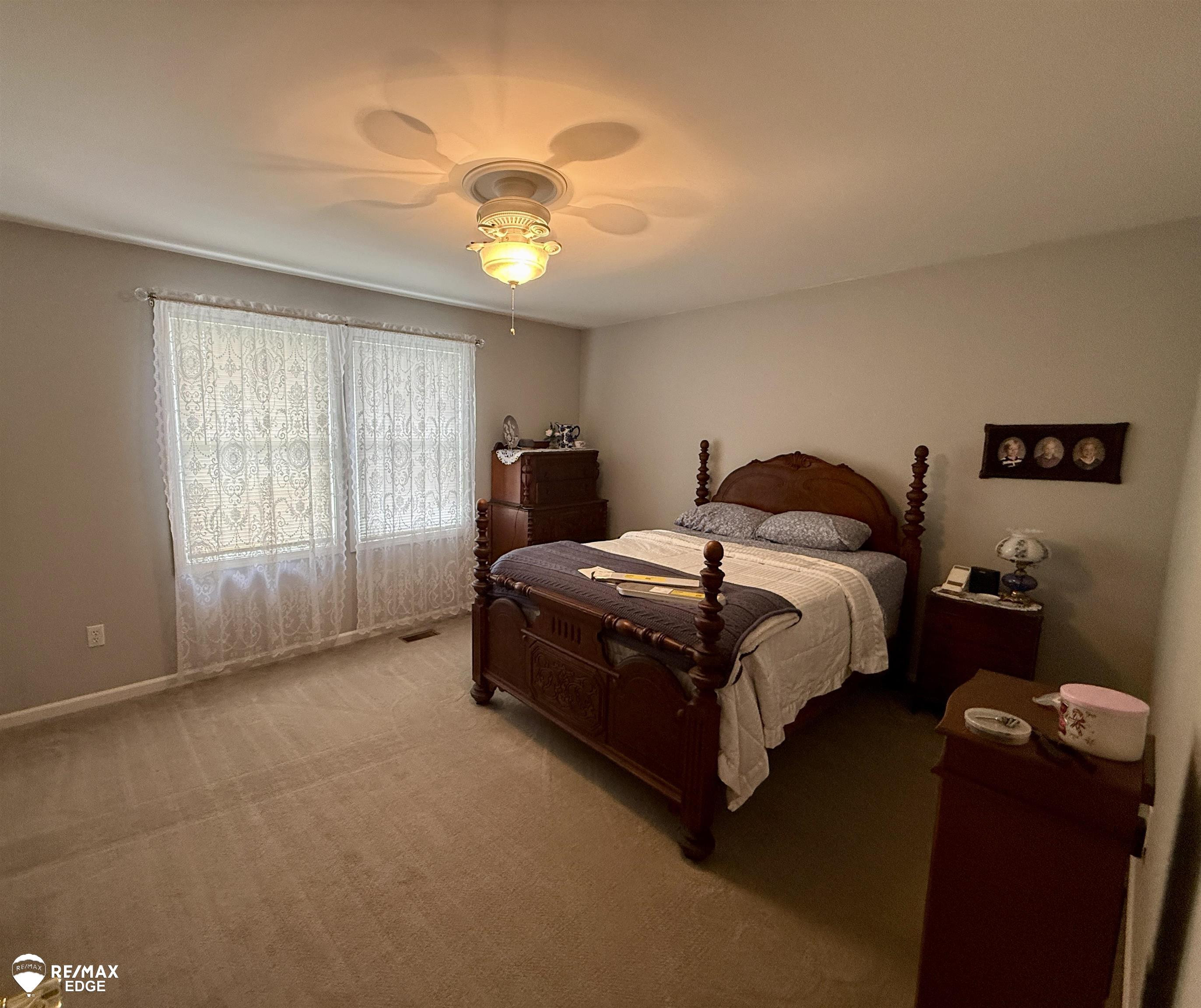 2131 Carriage Hill Circle, Lapeer, MI 48446 — Photo 10