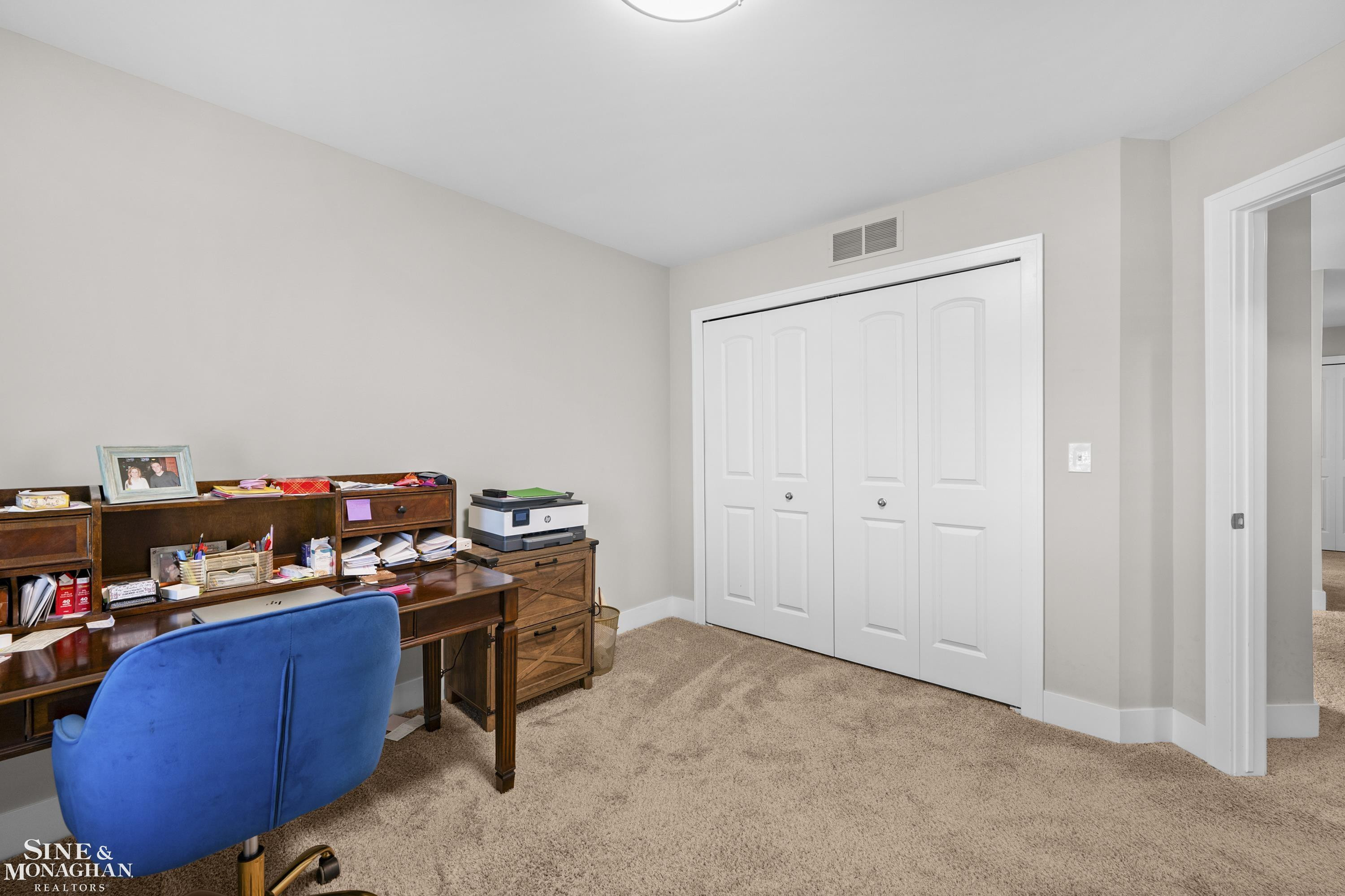 50490 Oakbrooke Drive, MI 48047 — Photo 18