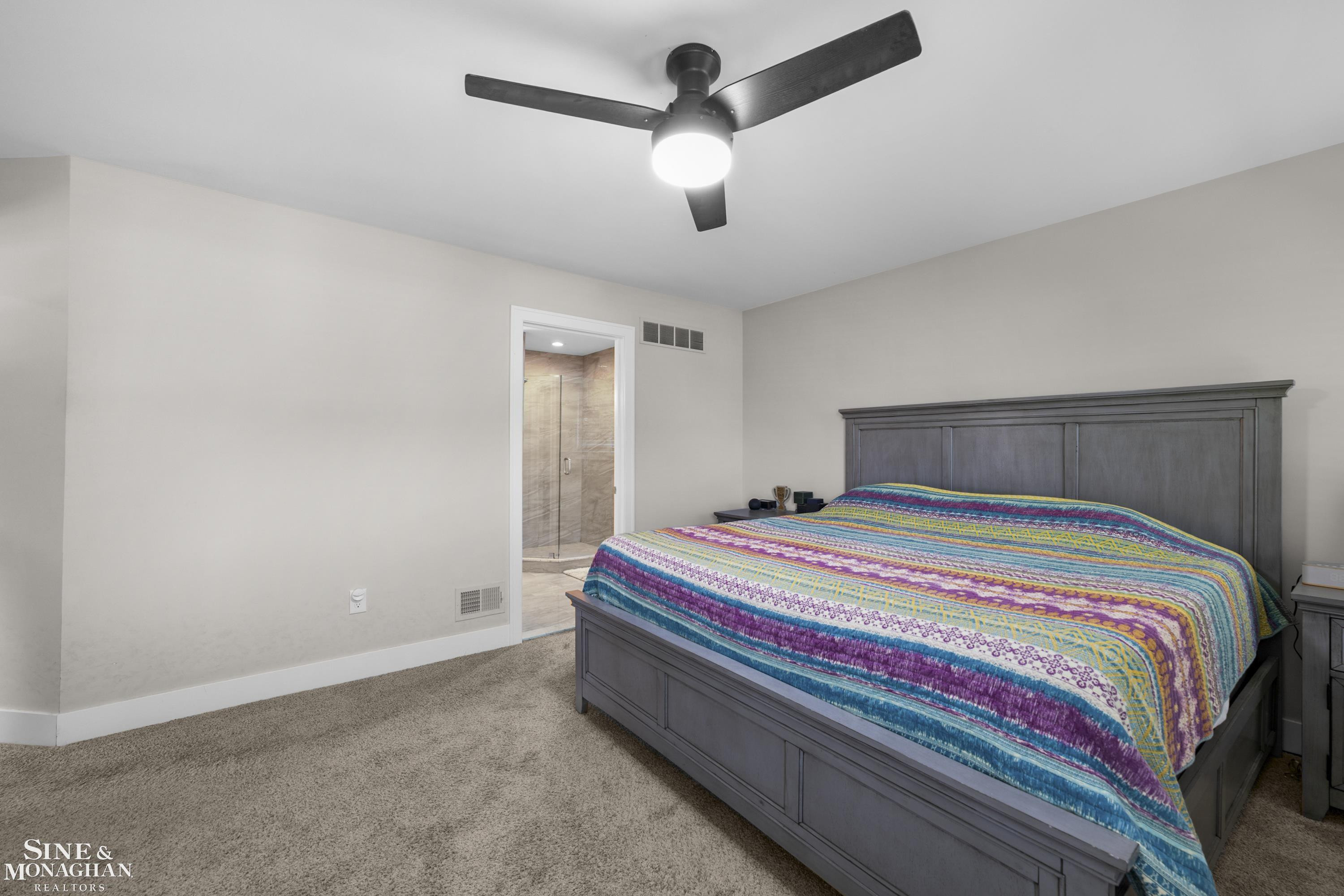 50490 Oakbrooke Drive, MI 48047 — Photo 21
