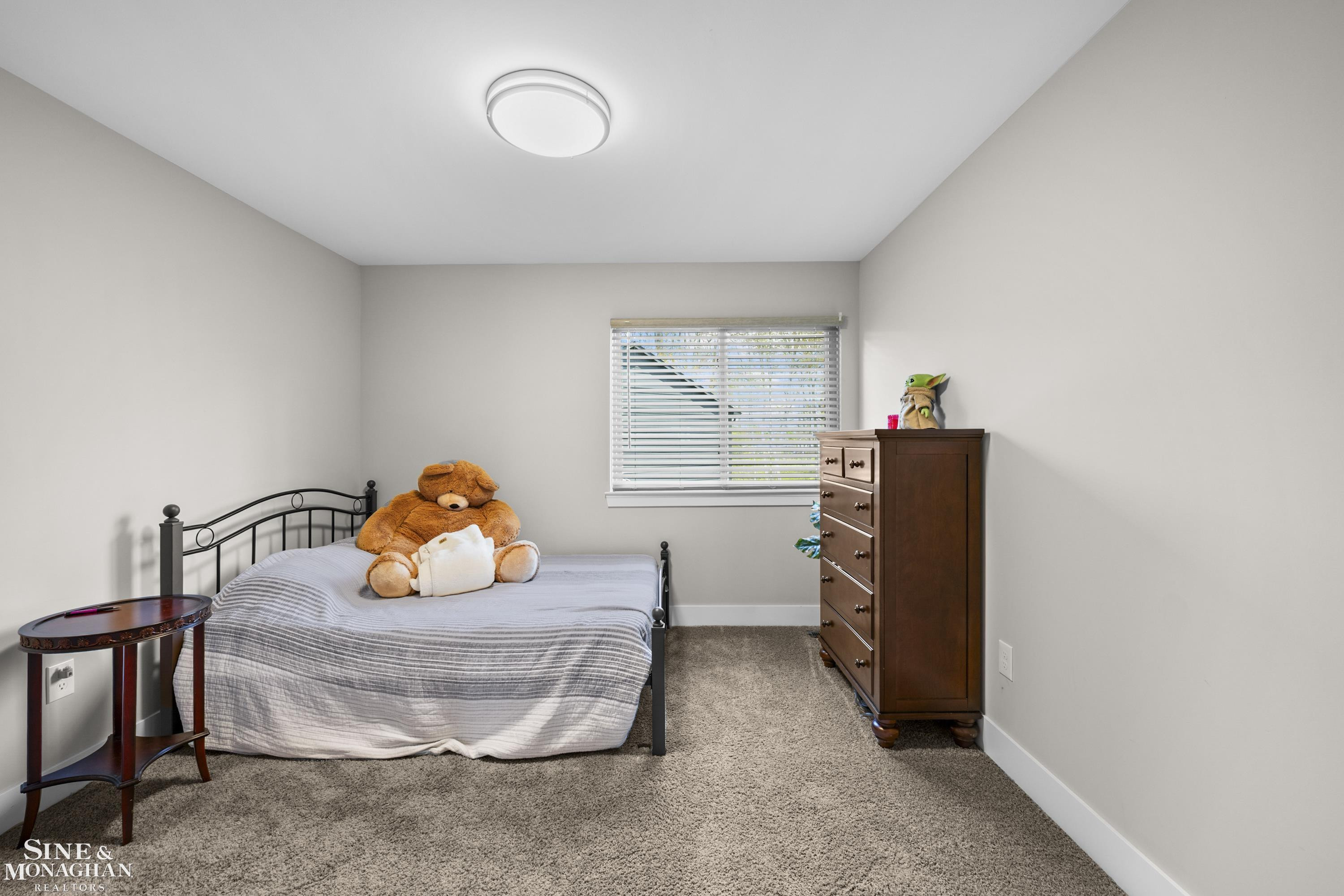 50490 Oakbrooke Drive, MI 48047 — Photo 24